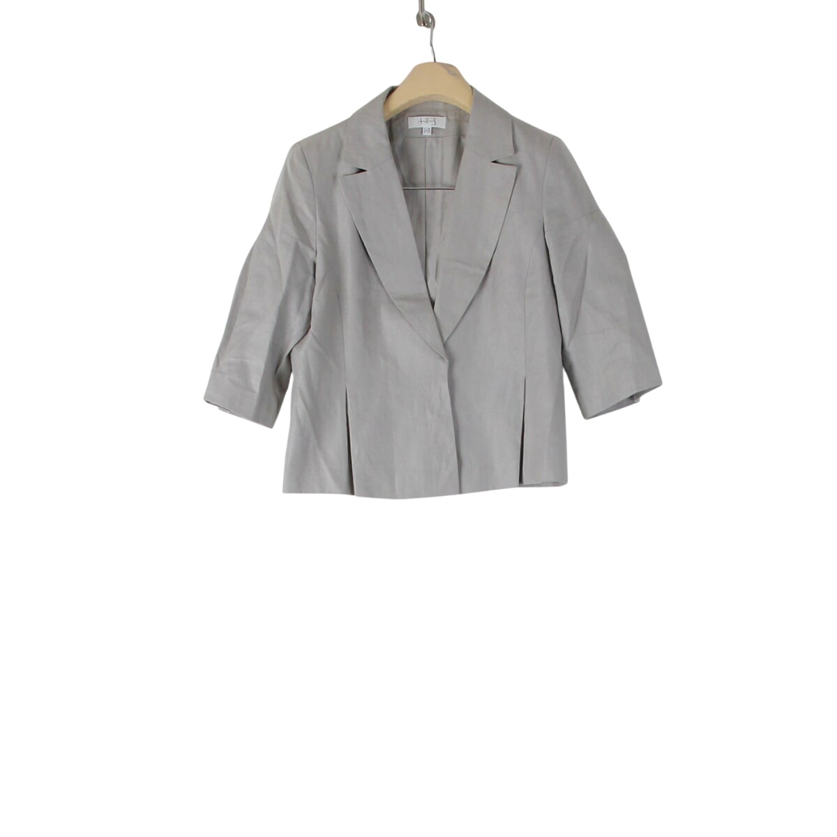 Acheter Maison 123 - veste en synthétique - taille 42 Très bon état - 23,00 € Maison 123 - veste en synthétique - taille 42 Très bon état reconditionné disponible sur Label Emmaüs