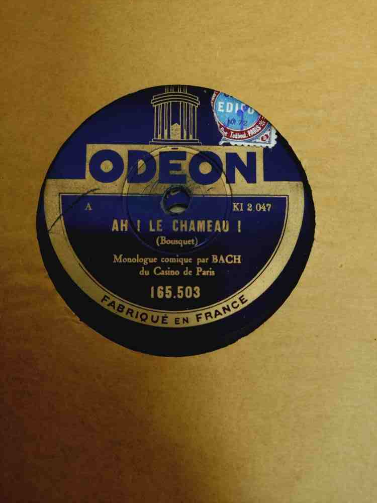 Voir photo 22 de Malette avec lot de 22 vinyles 78 tours ancien, hymne, chant revolutionnaire, valses, musettes, scènes comique, fox trop, rumba, marche de film et chansons française. Malette avec lot de 22 vinyles 78 tours ancien, hymne, chant revolutionnaire, valses, musettes, scènes comique, fox trop, rumba, marche de film et chansons française. reconditionné photo 22