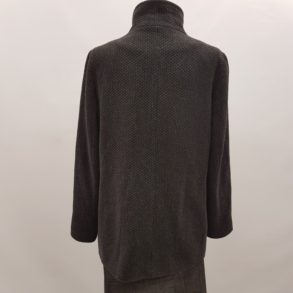 Voir photo 3 de Manteau court noir chiné - LENER CORDIER - taille 40 ESTIMEE Manteau court noir chiné - LENER CORDIER - taille 40 ESTIMEE Bon état reconditionné photo 3