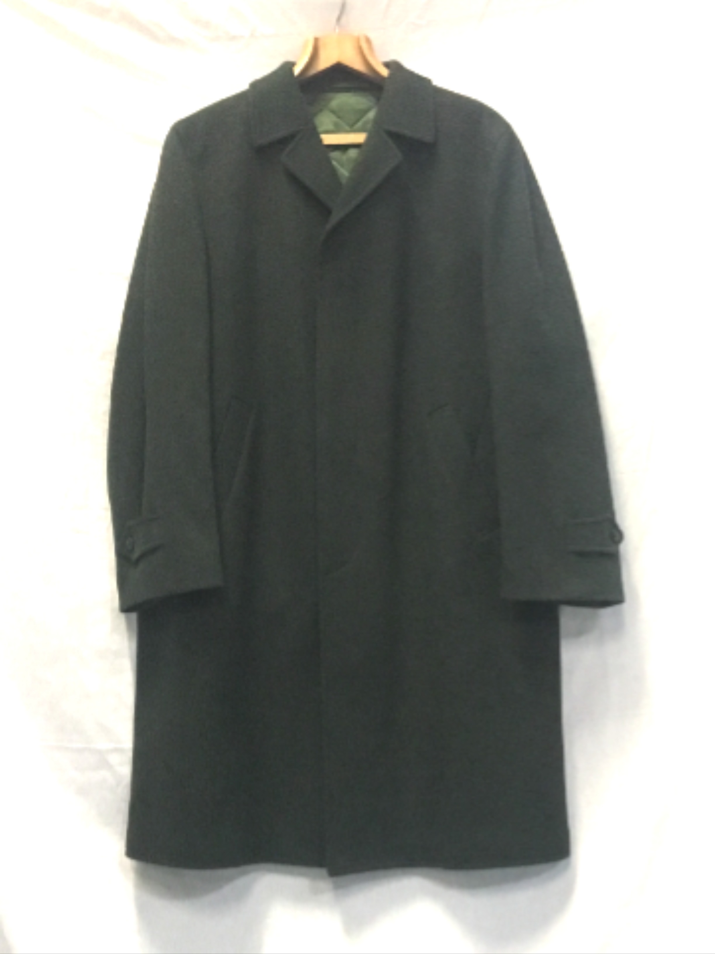 MANTEAU véritable Loden tyrolien de couleur verte de la marque "Steinach" - Taille 54. Très bon état - 90,00 € MANTEAU véritable Loden tyrolien de couleur verte de la marque "Steinach" - Taille 54. Très bon état reconditionné disponible sur Label Emmaüs