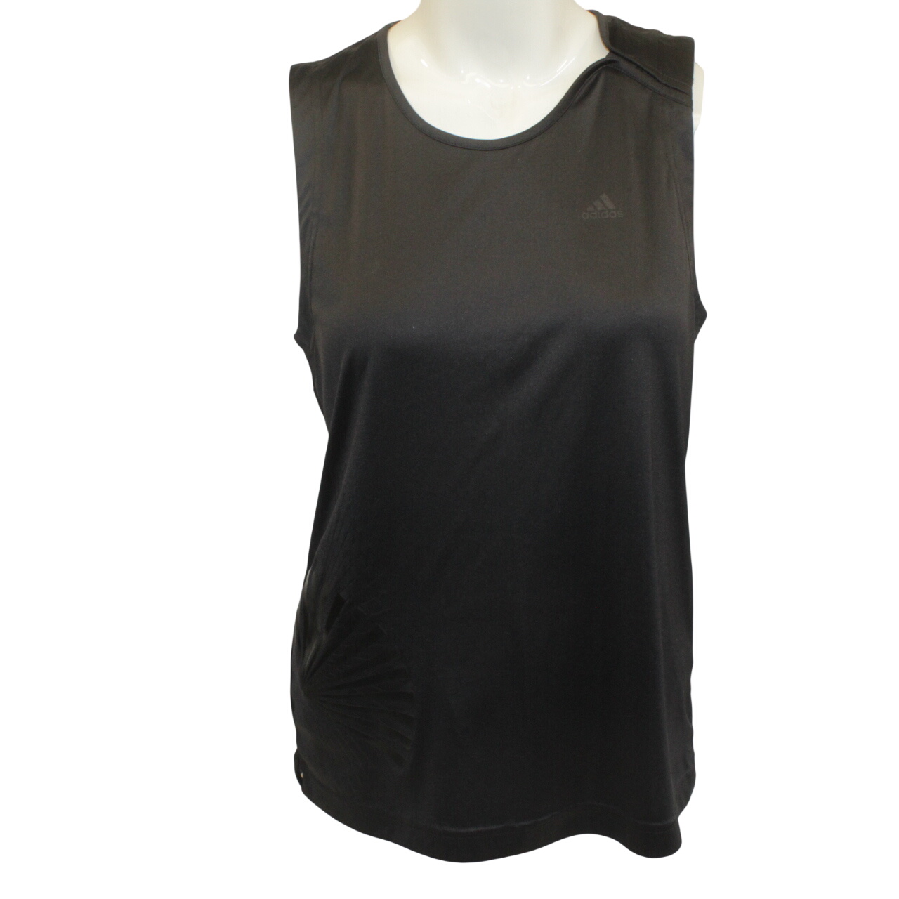Acheter Marcel Adidas pour femme Très bon état - 10,00 € Marcel Adidas pour femme Très bon état reconditionné disponible sur Label Emmaüs