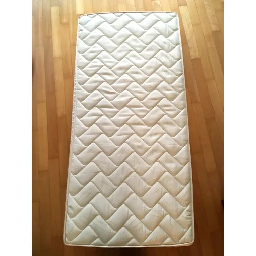 MATELAS 90 x190 et 5 DRAPS HOUSSE ET TAIES D'OREILLER Bon état reconditionné disponible sur Rakuten