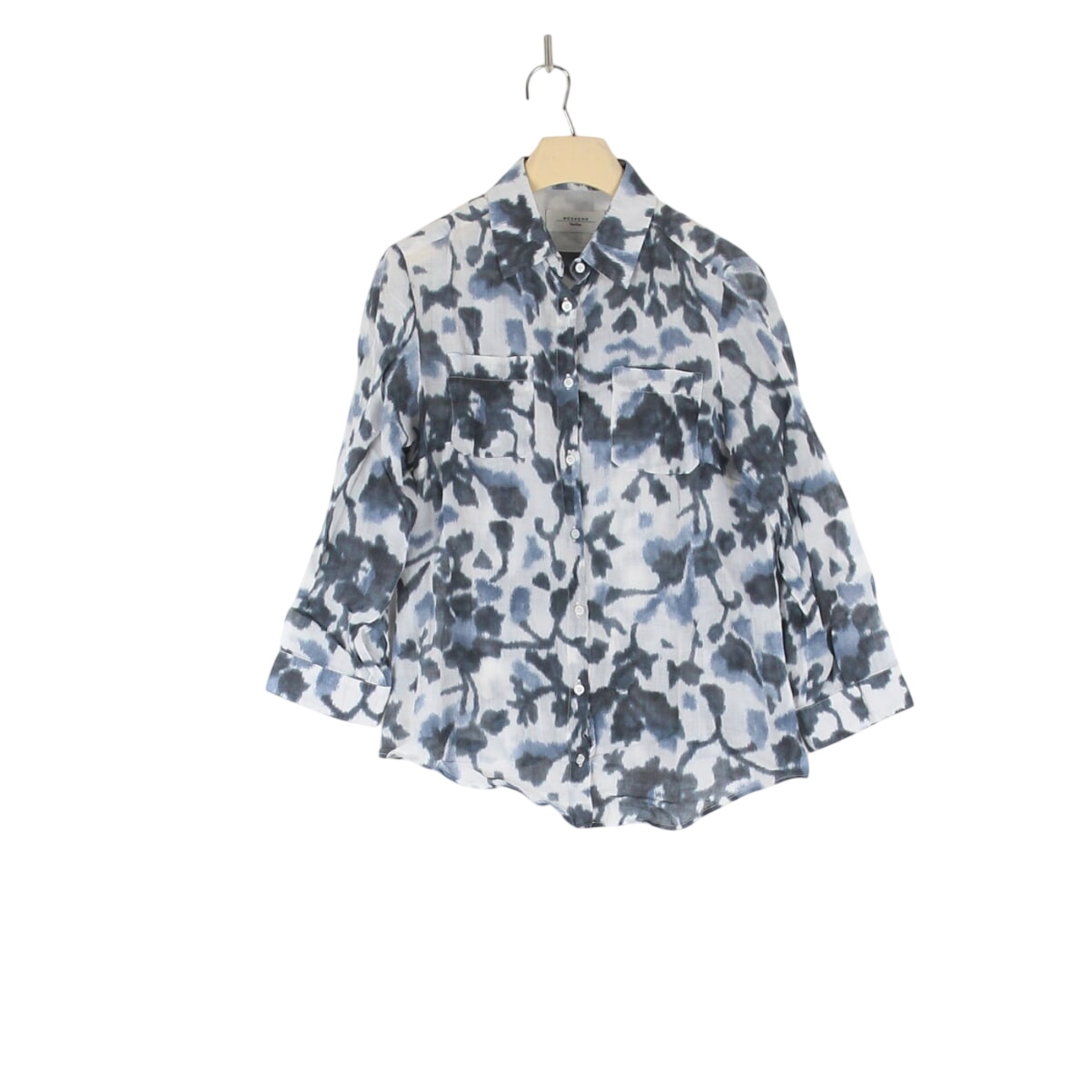 Max Mara - chemise en viscose - taille 38 Très bon état - 30,00 € Max Mara - chemise en viscose - taille 38 Très bon état reconditionné disponible sur Label Emmaüs