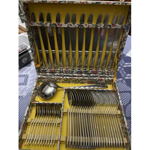 Ménagère Inox Vintage 69 Bon état reconditionné disponible sur Rakuten
