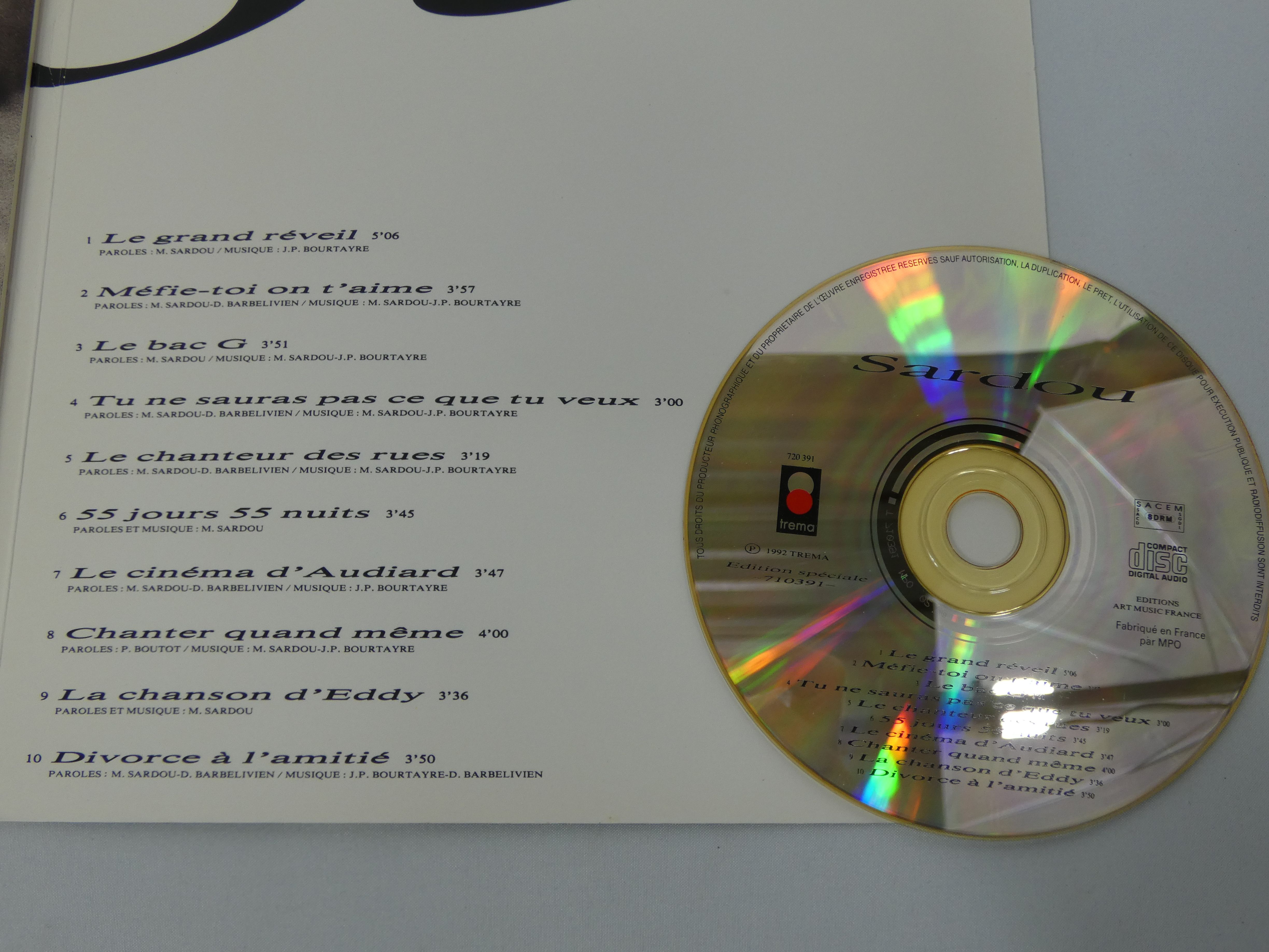 Voir photo 3 de Michel SARDOU Cd Edition spéciale - Tirage limité N°007097 Michel SARDOU Cd Edition spéciale - Tirage limité N°007097 Bon état reconditionné photo 3