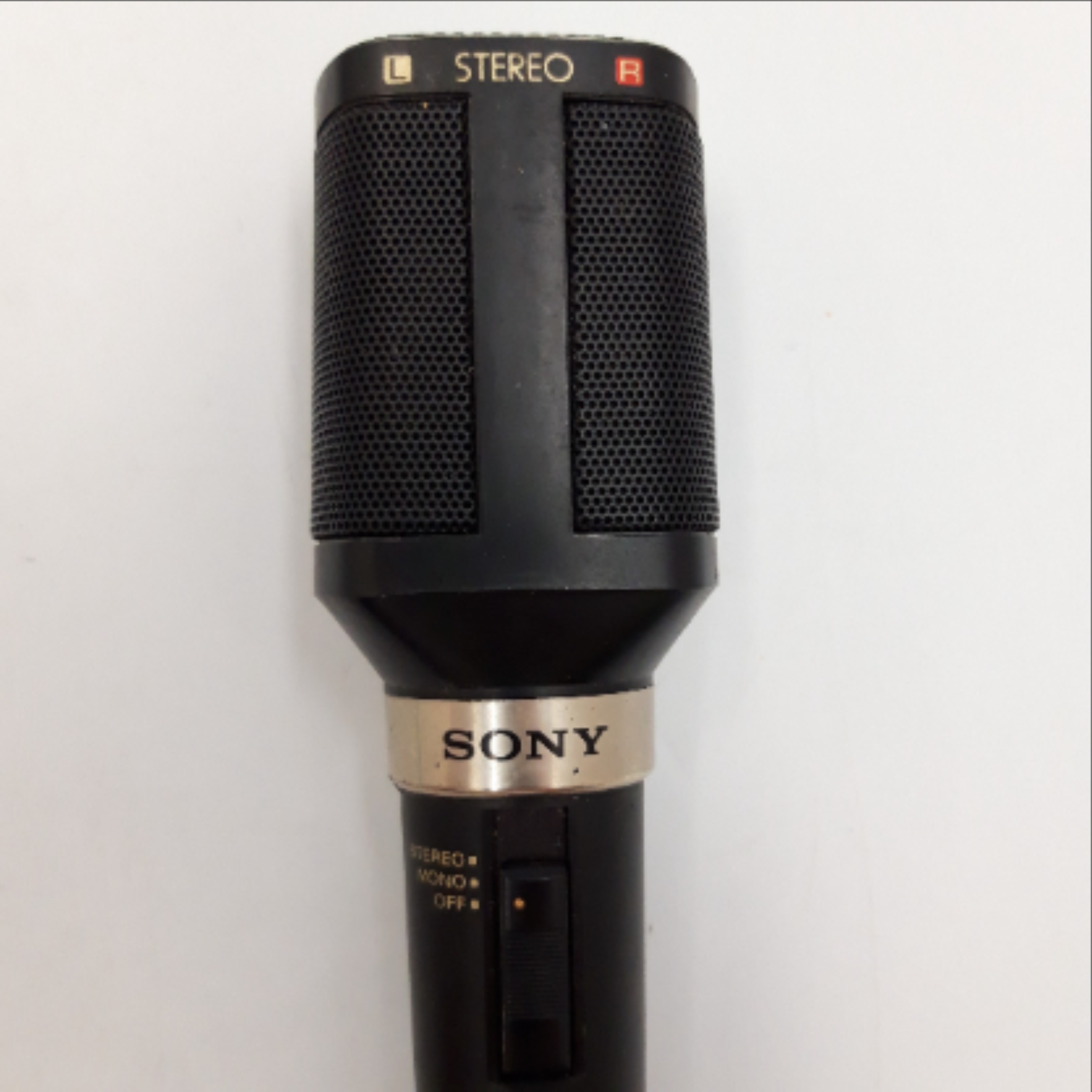 Voir photo 3 de Micro Sony F-99LT Micro Sony F-99LT Bon état reconditionné photo 3