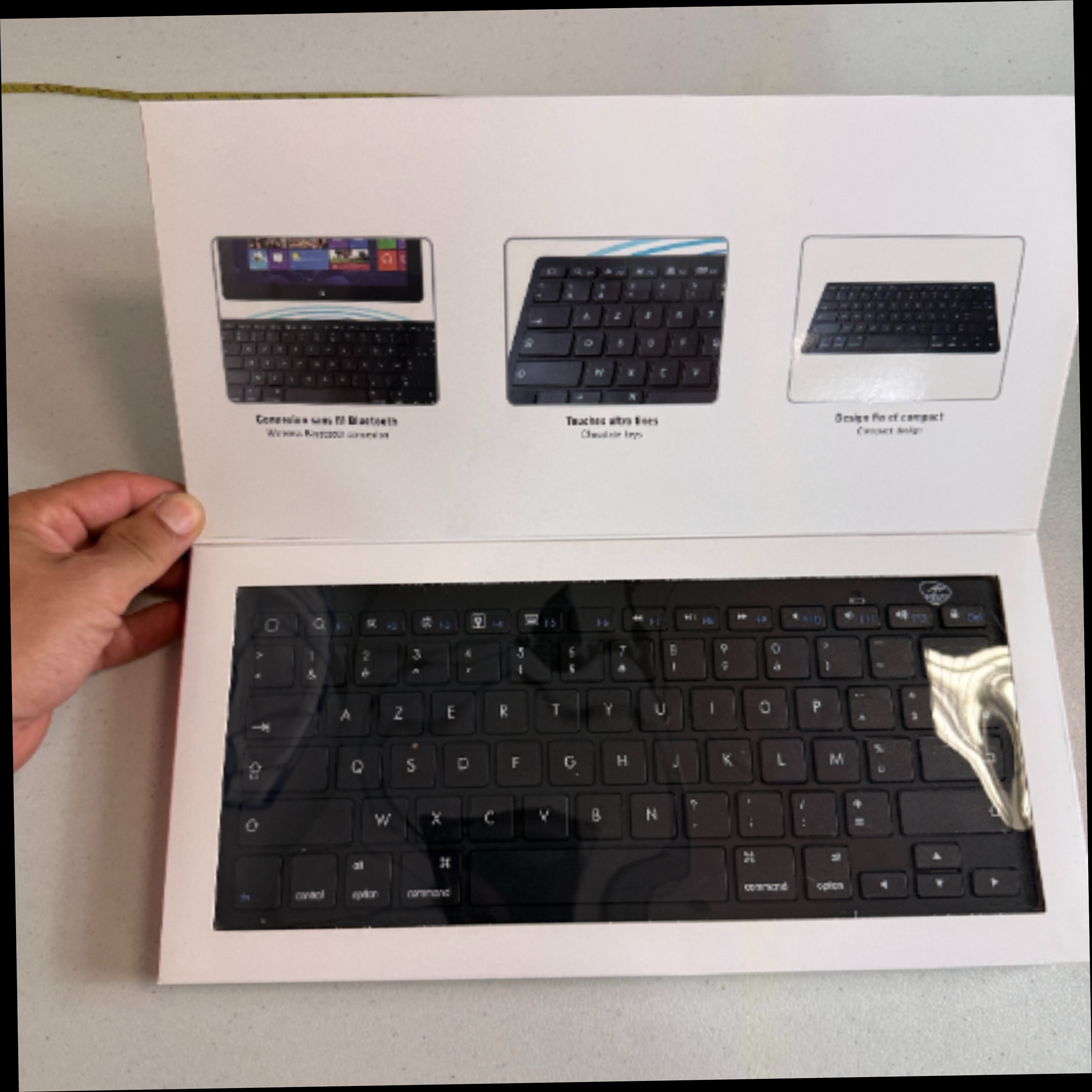 Voir photo 4 de Mini clavier pour tablette, Bluetooth, marque mobility lab | Dero Mini clavier pour tablette, Bluetooth, marque mobility lab Parfait état reconditionné photo 4 | Dero