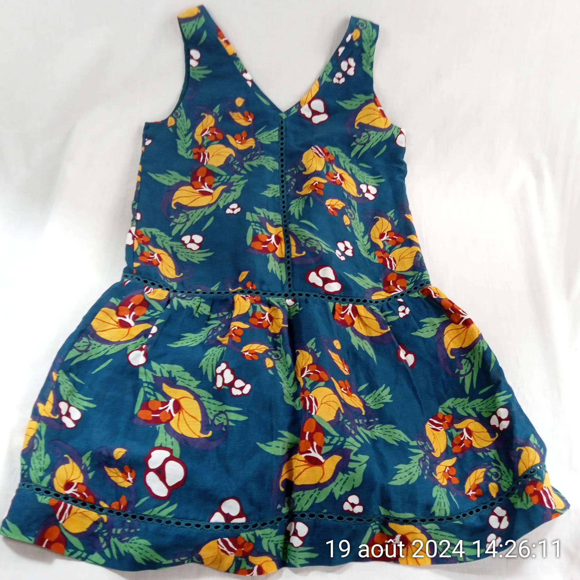 Voir photo 7 de Mini robe été en soie Comptoir des Cotonniers T.36 Neuf avec étiquette Mini robe été en soie Comptoir des Cotonniers T.36 Neuf avec étiquette Parfait état reconditionné photo 7
