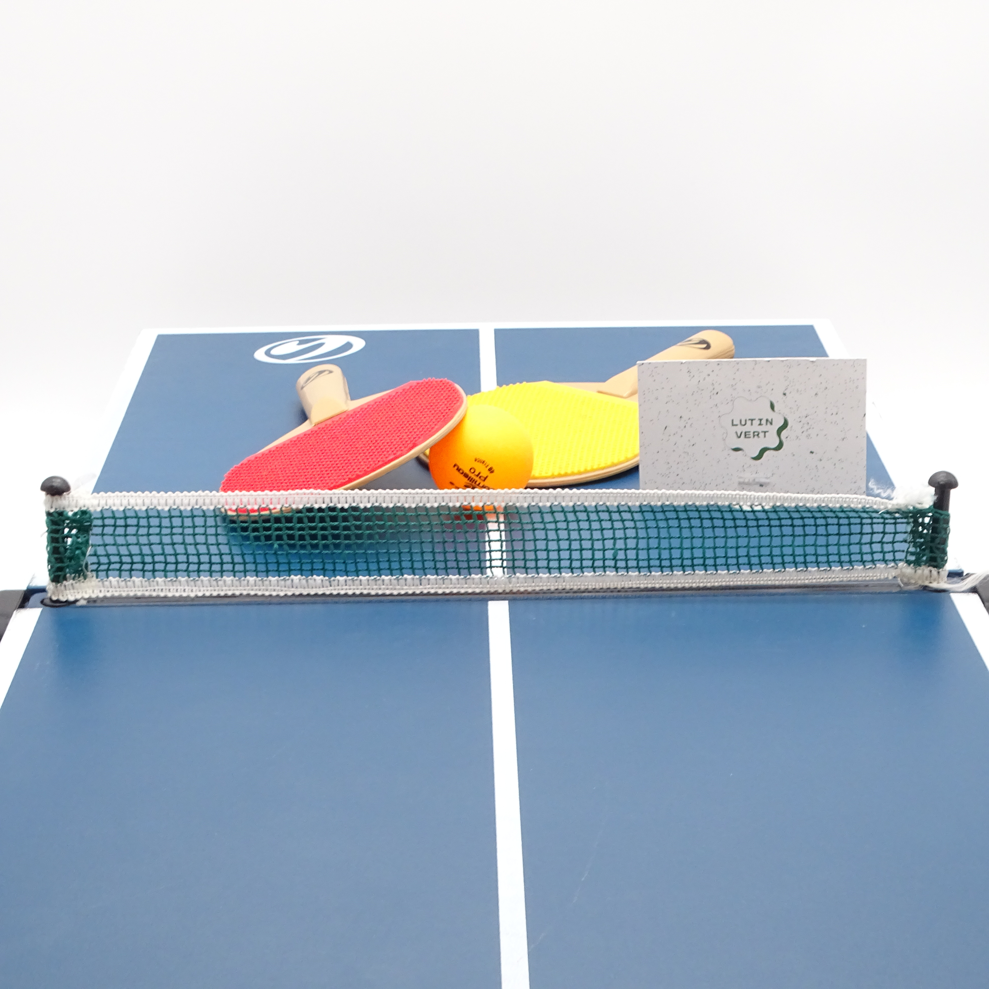 Voir photo 3 de Mini table de ping-pong d'occasion DÉCATHLON - Dès 6 ans | Ref 13962 Mini table de ping-pong d'occasion DÉCATHLON - Dès 6 ans | Ref 13962 Bon état reconditionné photo 3