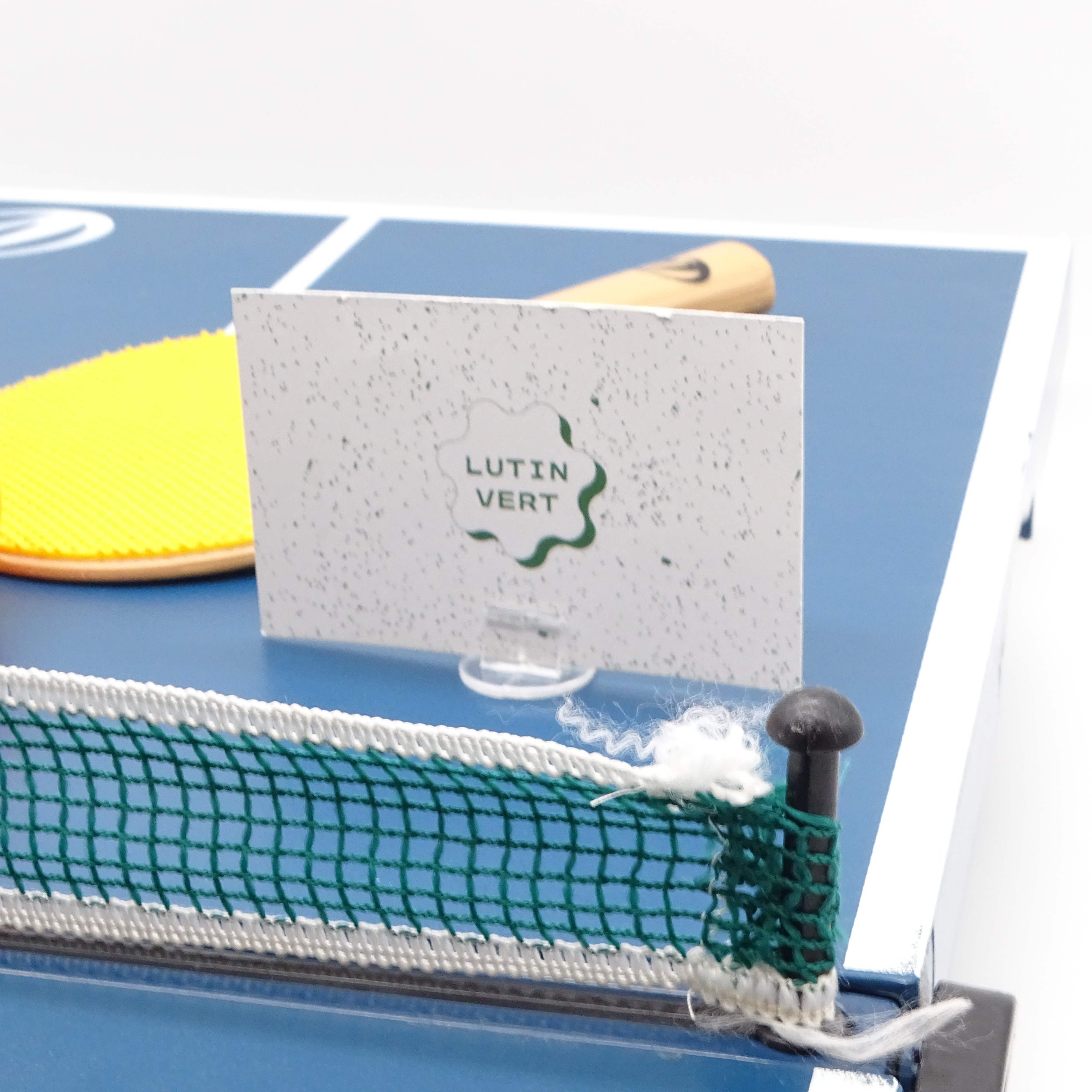 Voir photo 6 de Mini table de ping-pong d'occasion DÉCATHLON - Dès 6 ans | Ref 13962 Mini table de ping-pong d'occasion DÉCATHLON - Dès 6 ans | Ref 13962 Bon état reconditionné photo 6
