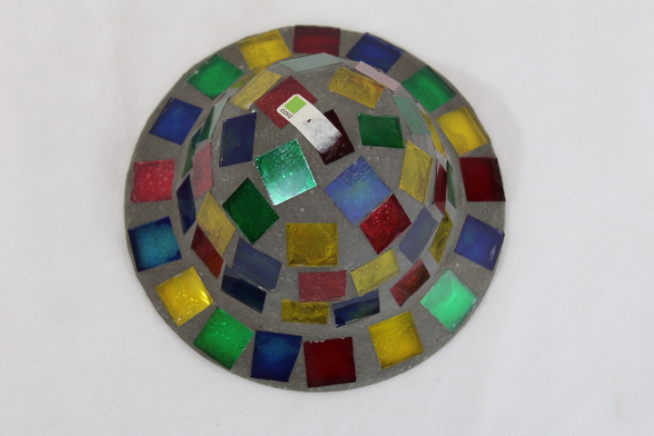 Voir photo 4 de Miniature chapeau en verre mosaïque Miniature chapeau en verre mosaïque Très bon état reconditionné photo 4