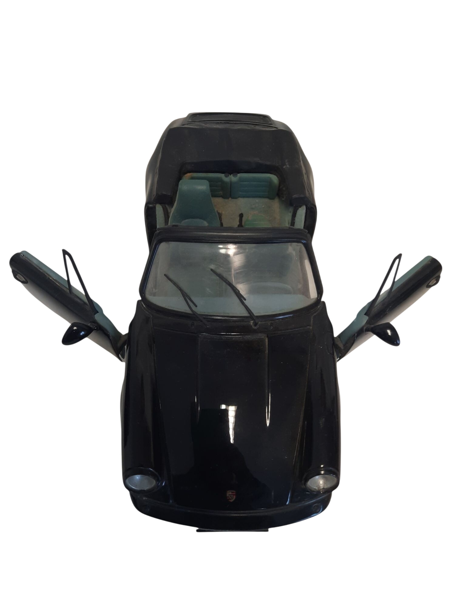 Miniature de Porsche 911 Carrera 4 Cabriolet État correct - 35,00 € Miniature de Porsche 911 Carrera 4 Cabriolet État correct reconditionné disponible sur Label Emmaüs