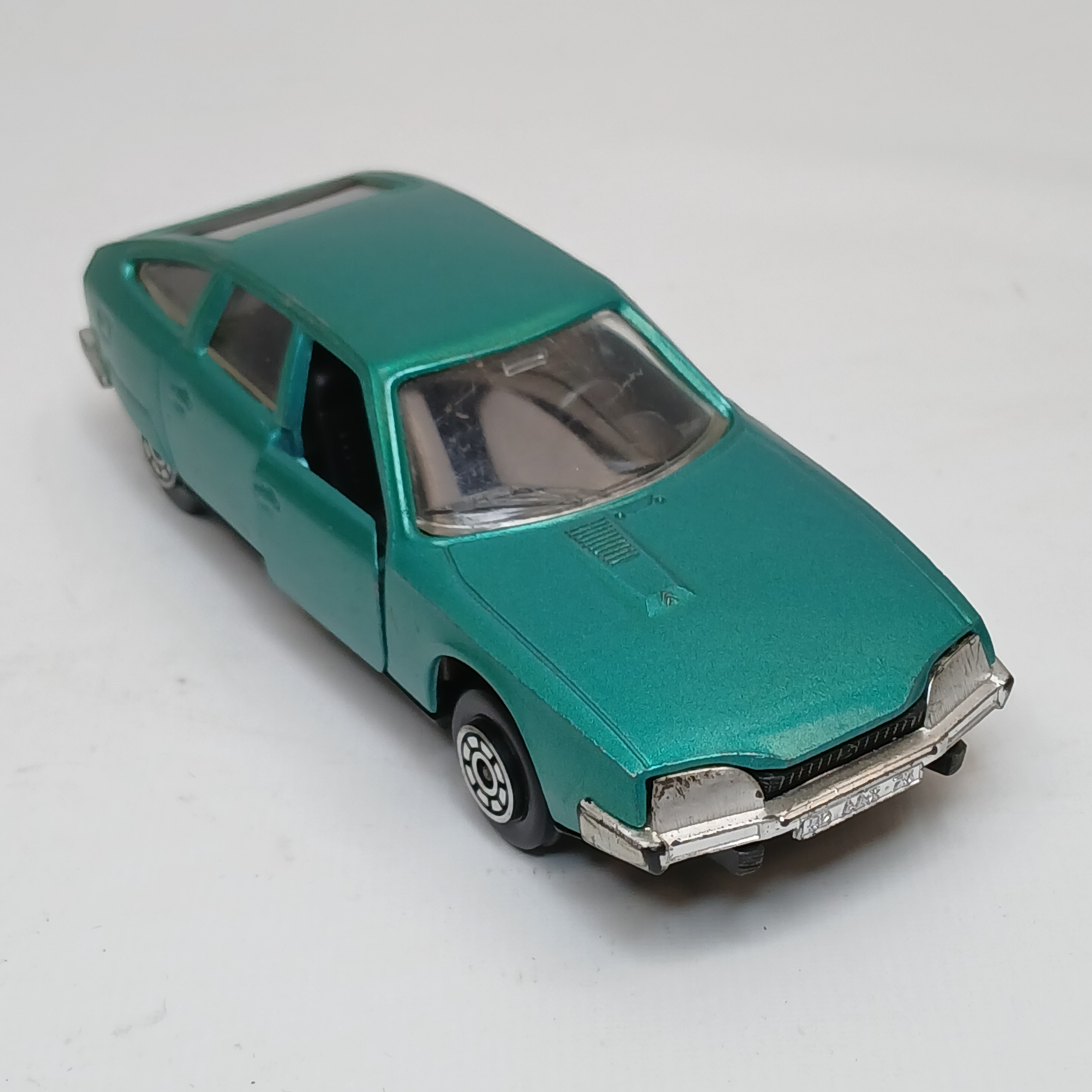 Voir photo 2 de Miniature Métal Citroën CX 2200 Jet Car Norev 1974 1/43 N°845 Miniature Métal Citroën CX 2200 Jet Car Norev 1974 1/43 N°845 Bon état reconditionné photo 2