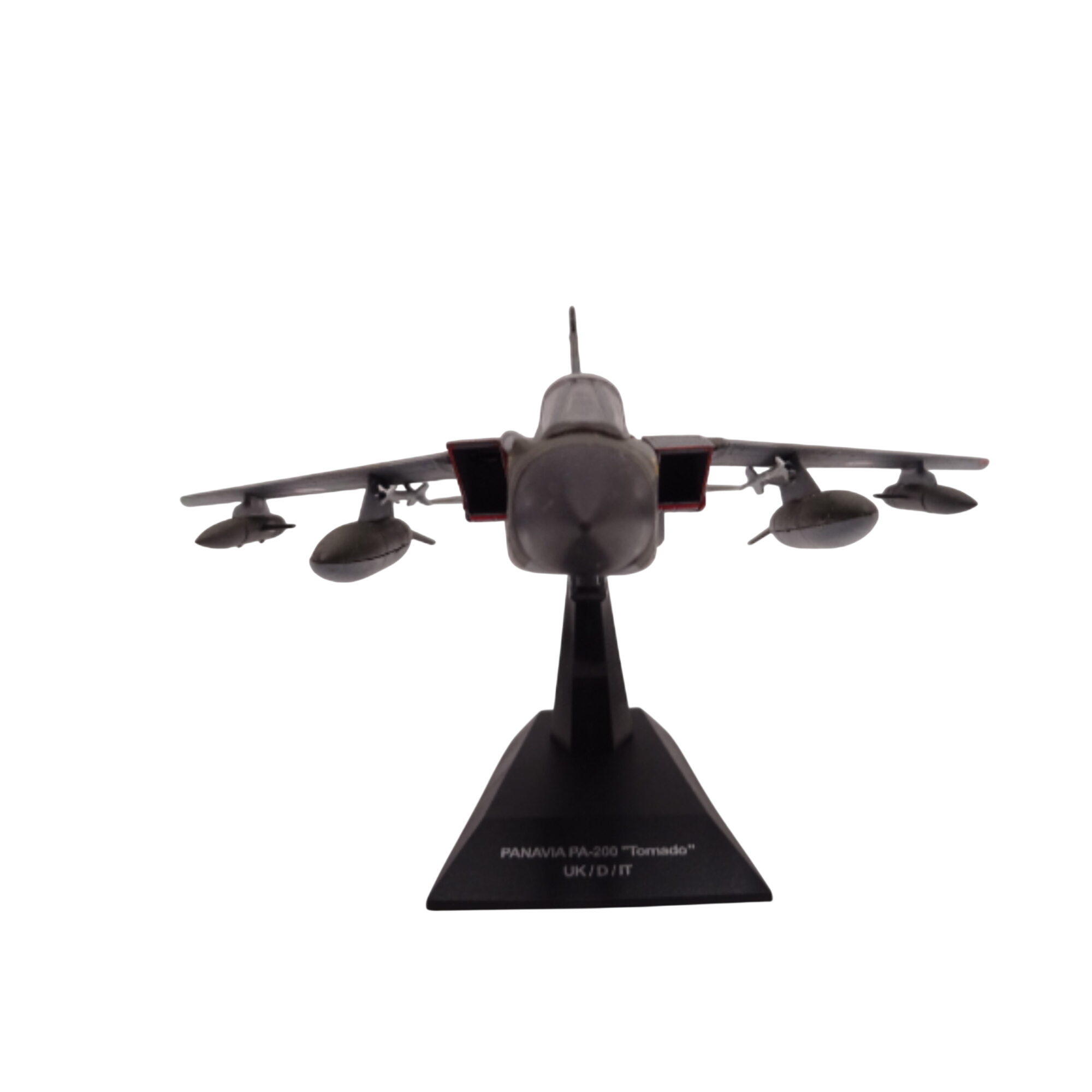 Miniature PANAVIA TORNADO PA-200 Bon état - 12,00 € Miniature PANAVIA TORNADO PA-200 Bon état reconditionné disponible sur Label Emmaüs