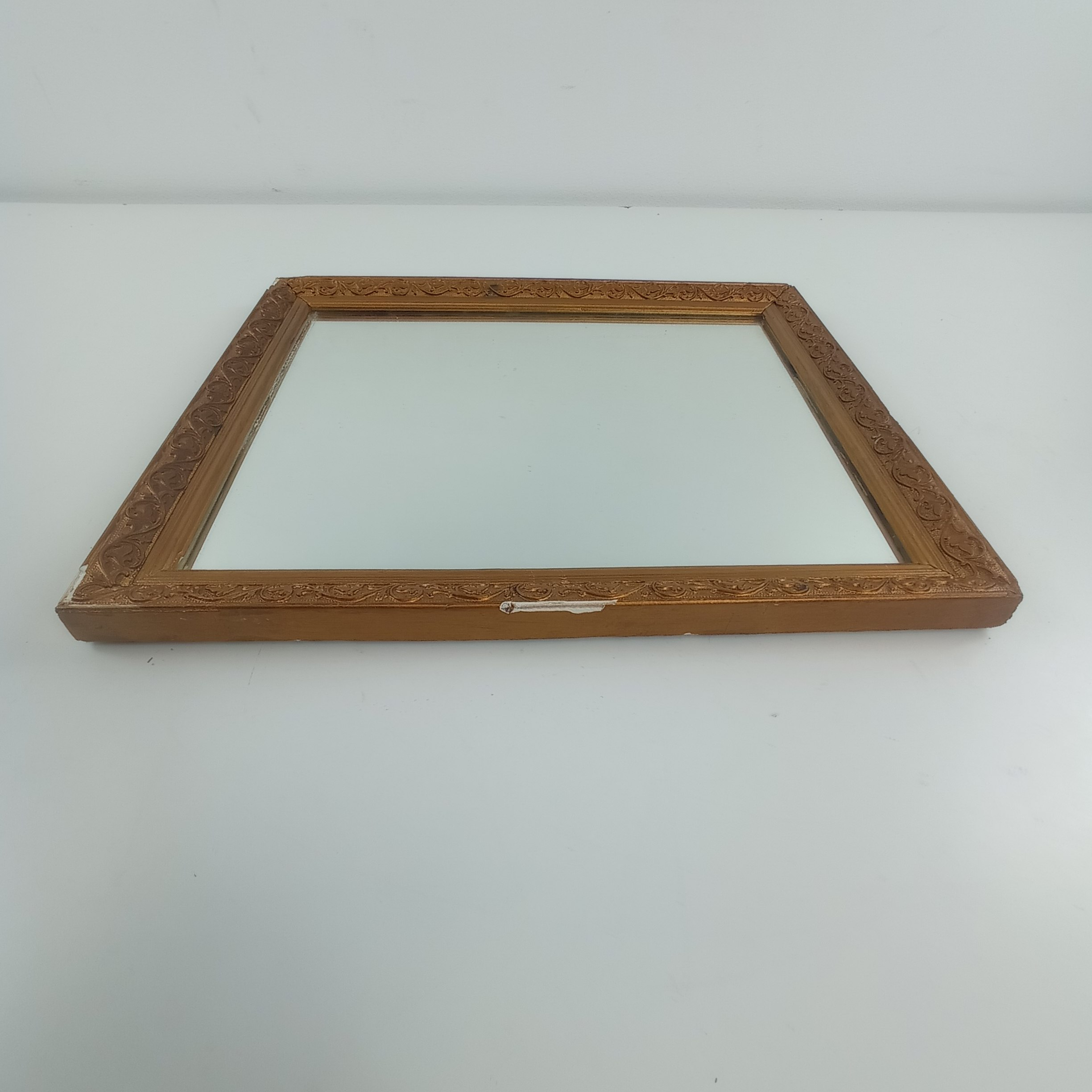 Voir photo 2 de Miroir bois doré Miroir bois doré Bon état reconditionné photo 2