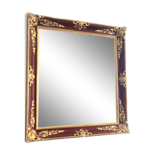 Miroir doré et laqué 81x75cm Bon état reconditionné (offre indisponible)