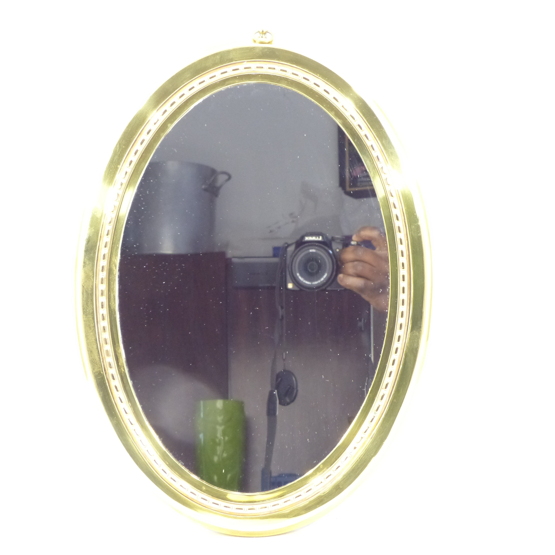 Voir photo 3 de Miroir en laiton vintage - Forme Ovale Miroir en laiton vintage - Forme Ovale Bon état reconditionné photo 3