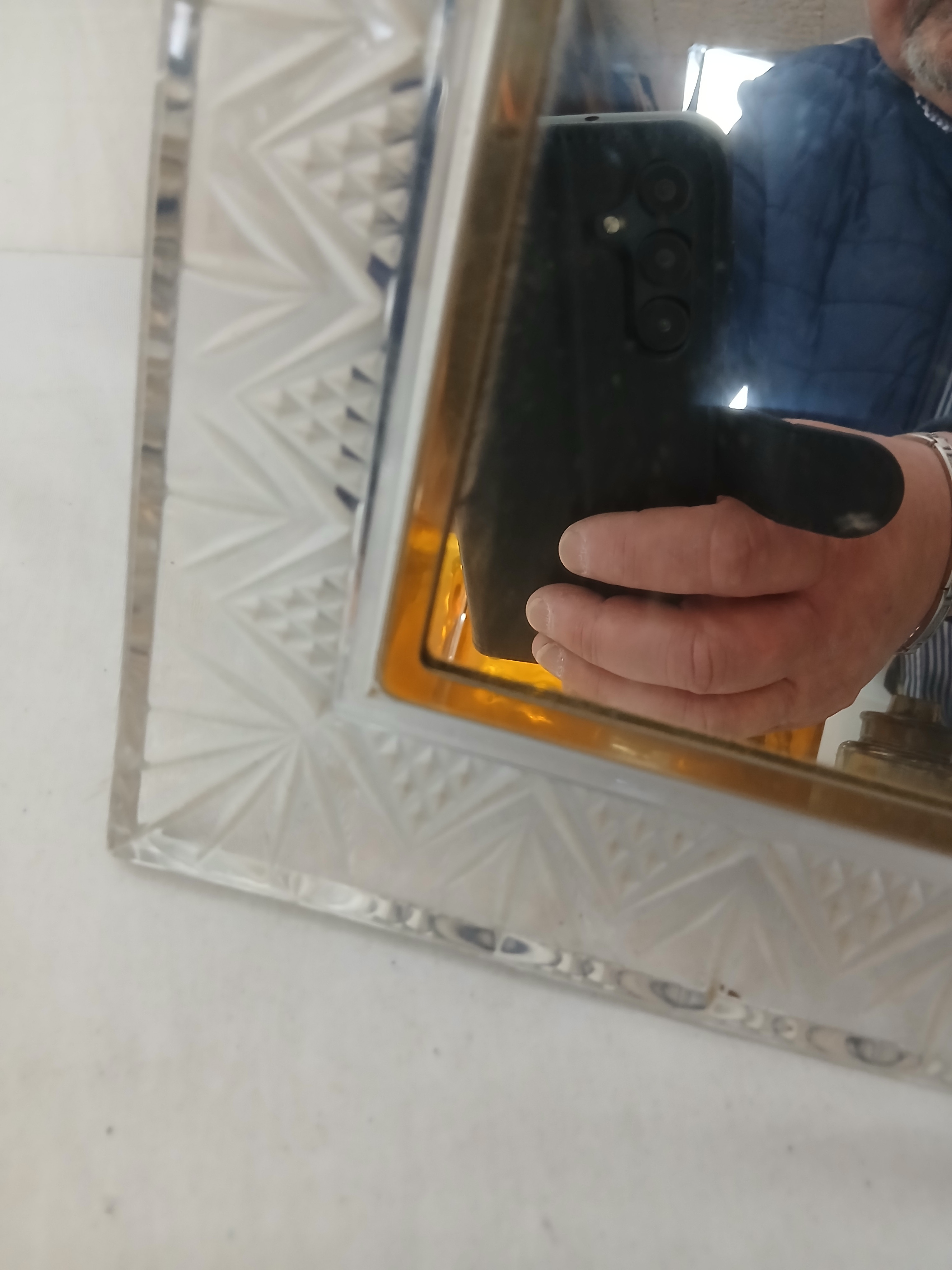 Voir photo 3 de Miroir vintage à poser en verre en parfait état Miroir vintage à poser en verre en parfait état Très bon état reconditionné photo 3