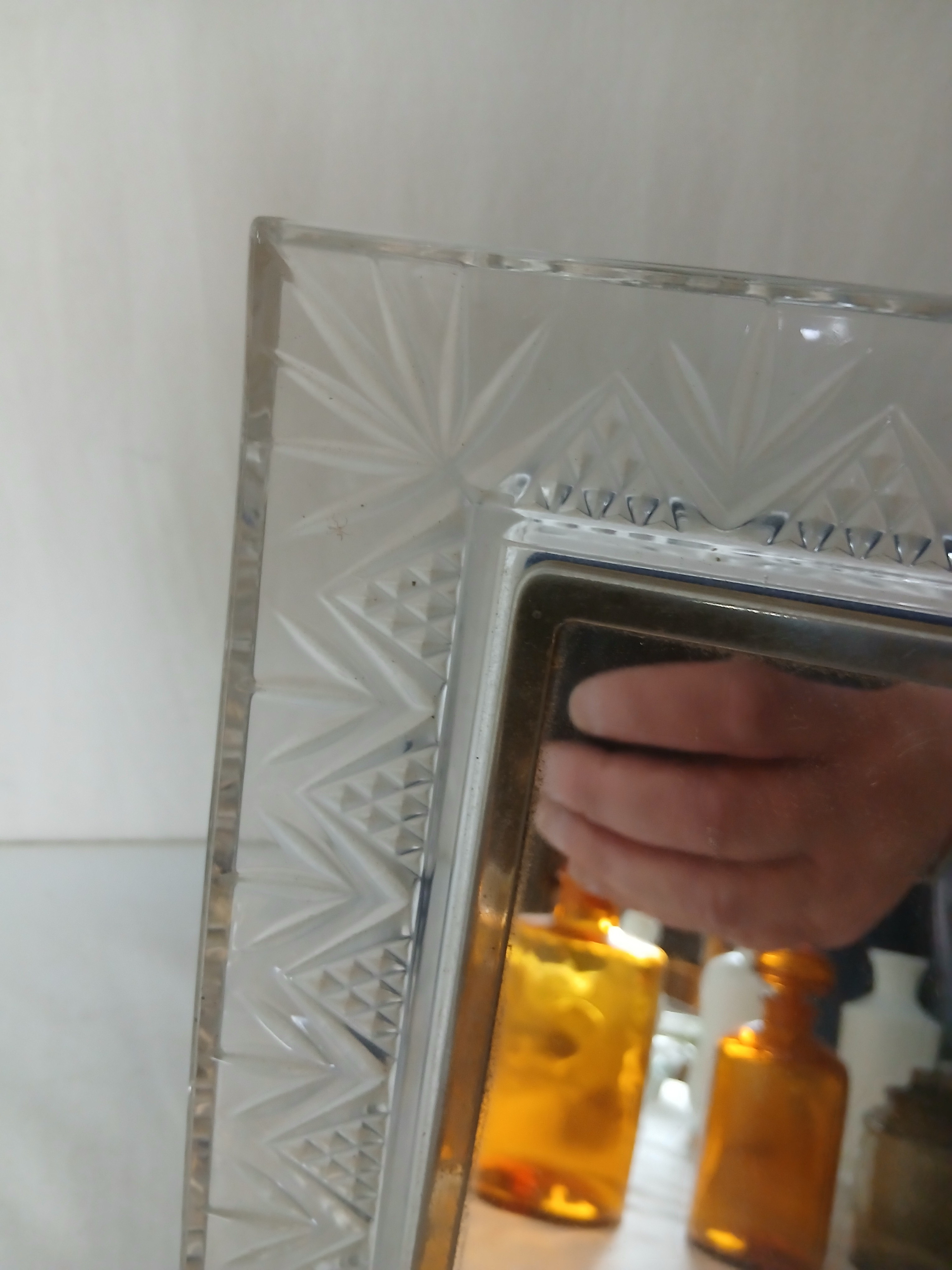Voir photo 5 de Miroir vintage à poser en verre en parfait état Miroir vintage à poser en verre en parfait état Très bon état reconditionné photo 5