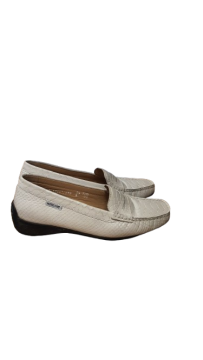 mocassin cuir en bon état pointure 40 - 30,00 € mocassin cuir en bon état pointure 40 reconditionné disponible sur Claquettes Market