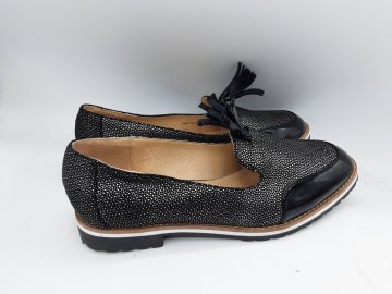 Acheter mocassin de seconde mains - 25,00 € | Dero mocassin de seconde mains André reconditionné disponible sur Claquettes Market | Dero
