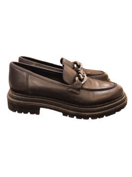 Acheter Mocassins de seconde main - 20,00 € Mocassins de seconde main N/A reconditionné disponible sur Claquettes Market
