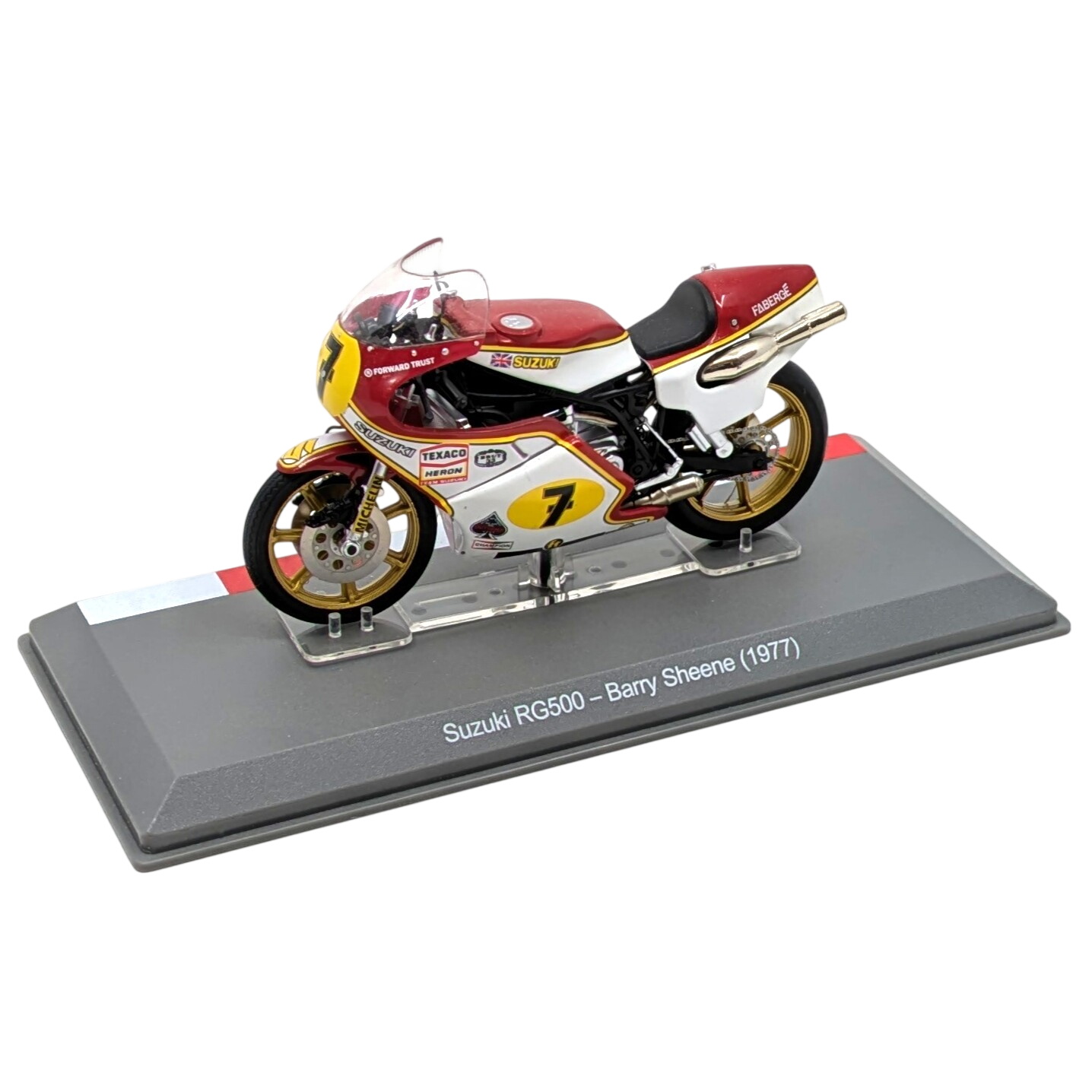 Acheter Modèle réduit Suzuki RG500 – Barry Sheene (1977) au 1/18 sans couvercle Bon état - 10,00 € Modèle réduit Suzuki RG500 – Barry Sheene (1977) au 1/18 sans couvercle Bon état reconditionné disponible sur Label Emmaüs