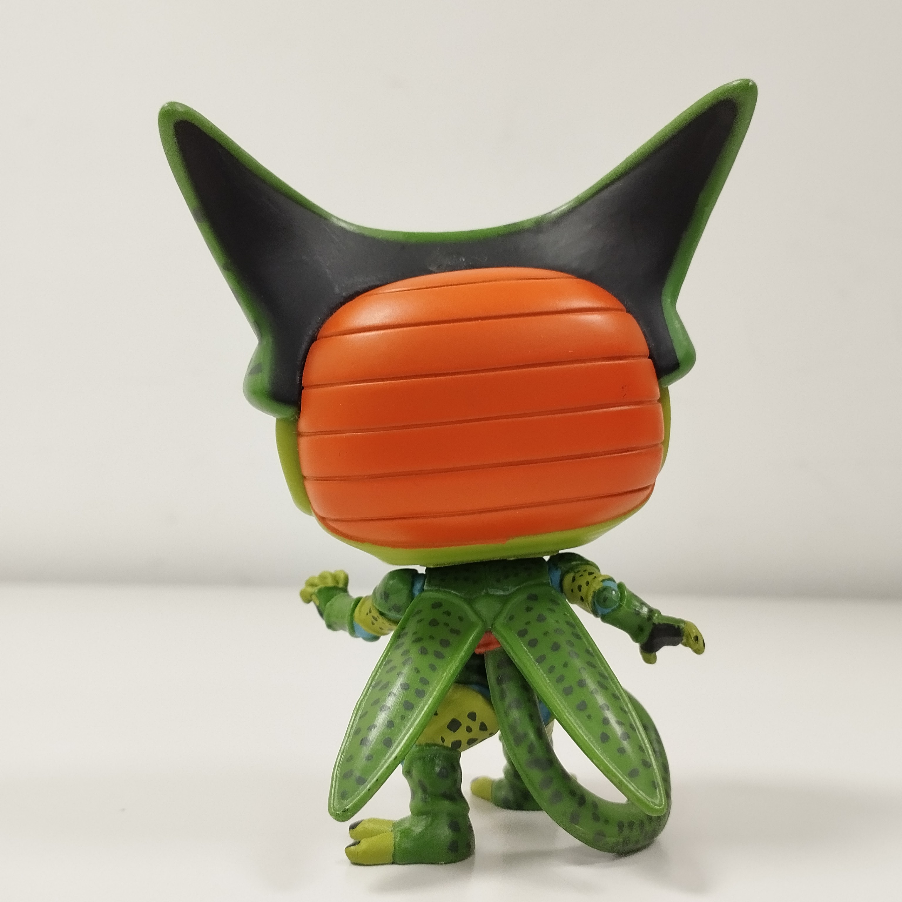 Voir photo 14 de Monopoly Dragon Ball + Lot de 3 figurines Dragon Ball : Son Goku Super Saiyan 4 / Vegeta Super Saiyan / Cell First Form (Funko Pop!) Monopoly Dragon Ball + Lot de 3 figurines Dragon Ball : Son Goku Super Saiyan 4 / Vegeta Super Saiyan / Cell First Form (Funko Pop!) Très bon état reconditionné photo 14