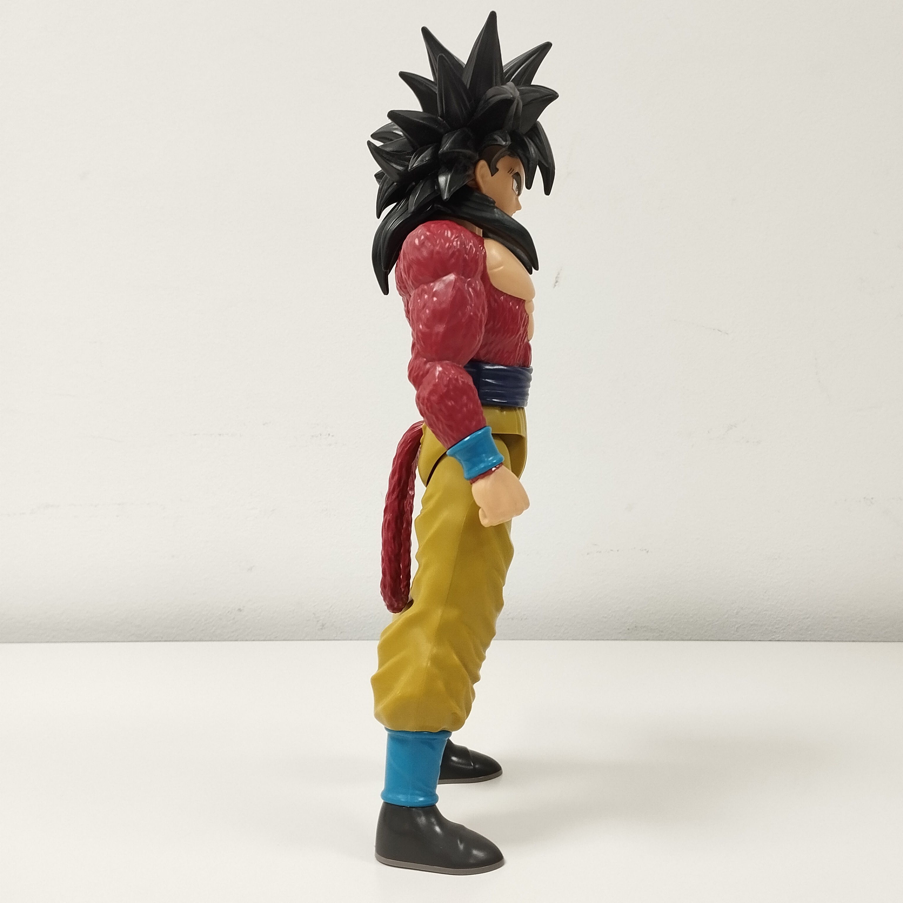 Voir photo 5 de Monopoly Dragon Ball + Lot de 3 figurines Dragon Ball : Son Goku Super Saiyan 4 / Vegeta Super Saiyan / Cell First Form (Funko Pop!) Monopoly Dragon Ball + Lot de 3 figurines Dragon Ball : Son Goku Super Saiyan 4 / Vegeta Super Saiyan / Cell First Form (Funko Pop!) Très bon état reconditionné photo 5