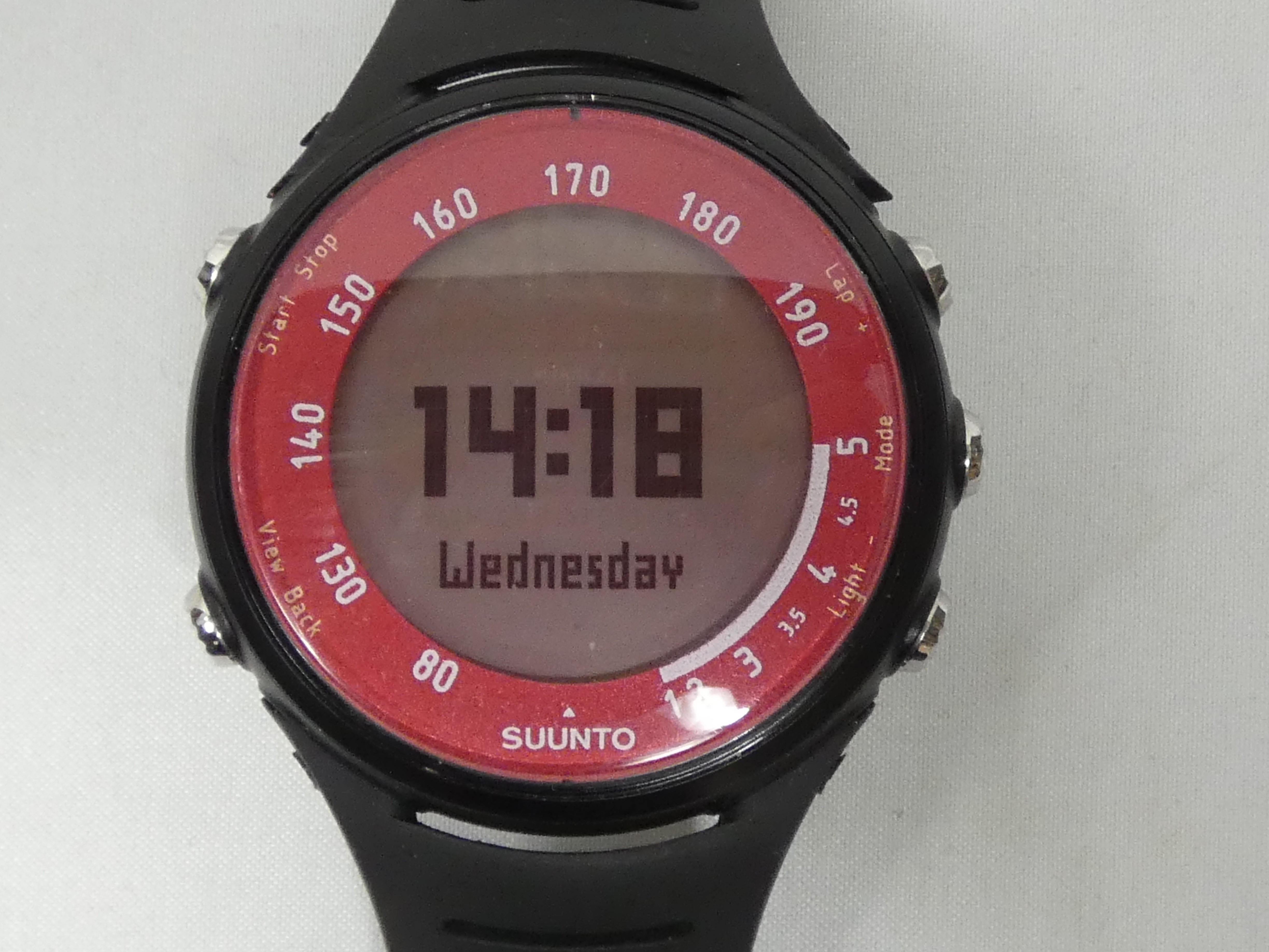 Voir photo 2 de Montre connectée SUUNTO t4c Black Volcano Montre connectée SUUNTO t4c Black Volcano Bon état reconditionné photo 2