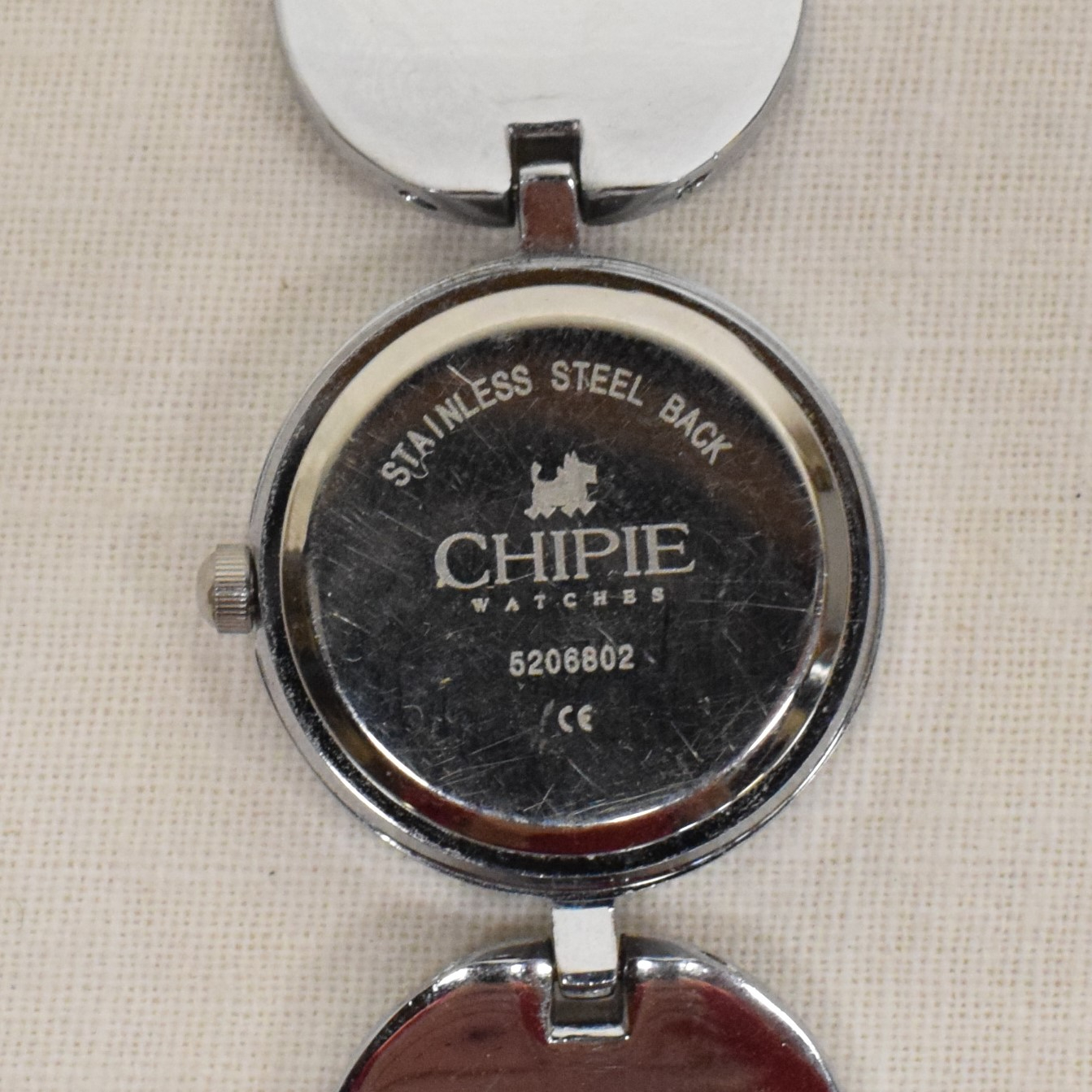Voir photo 4 de Montre fille à quartz CHIPIE Montre fille à quartz CHIPIE Bon état reconditionné photo 4
