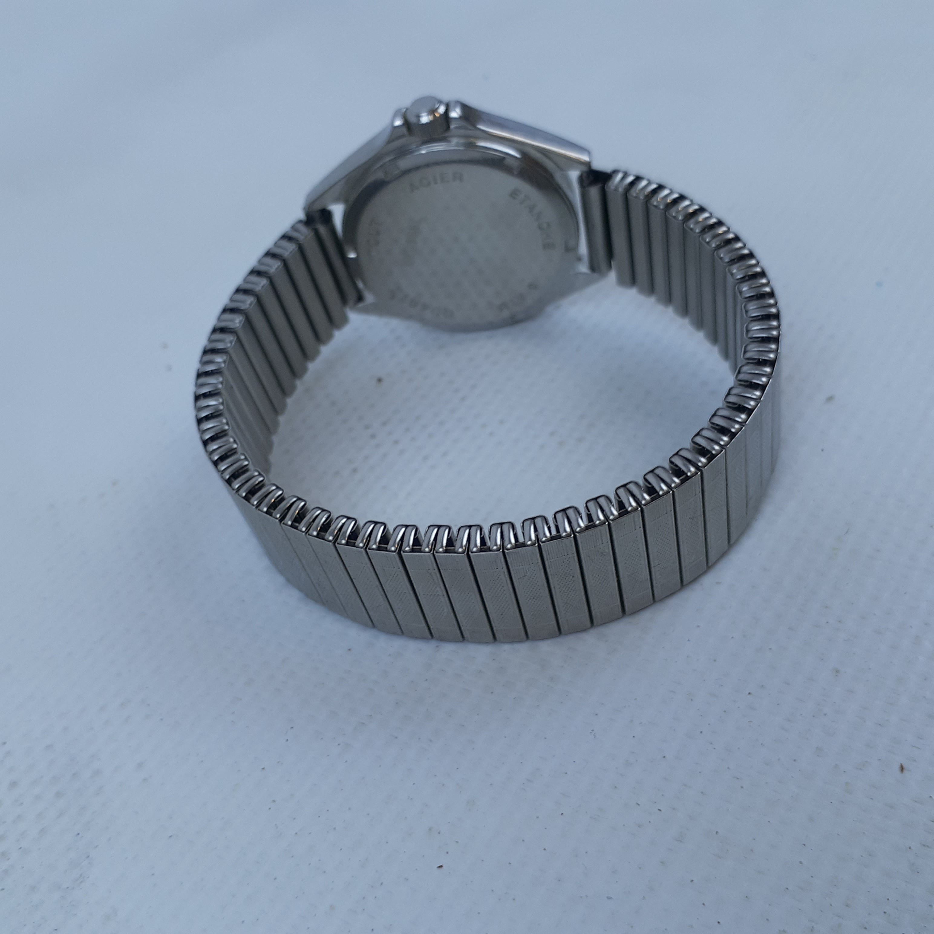 Voir photo 2 de Montre homme Jean Delatour Quartz Montre homme Jean Delatour Quartz Bon état reconditionné photo 2