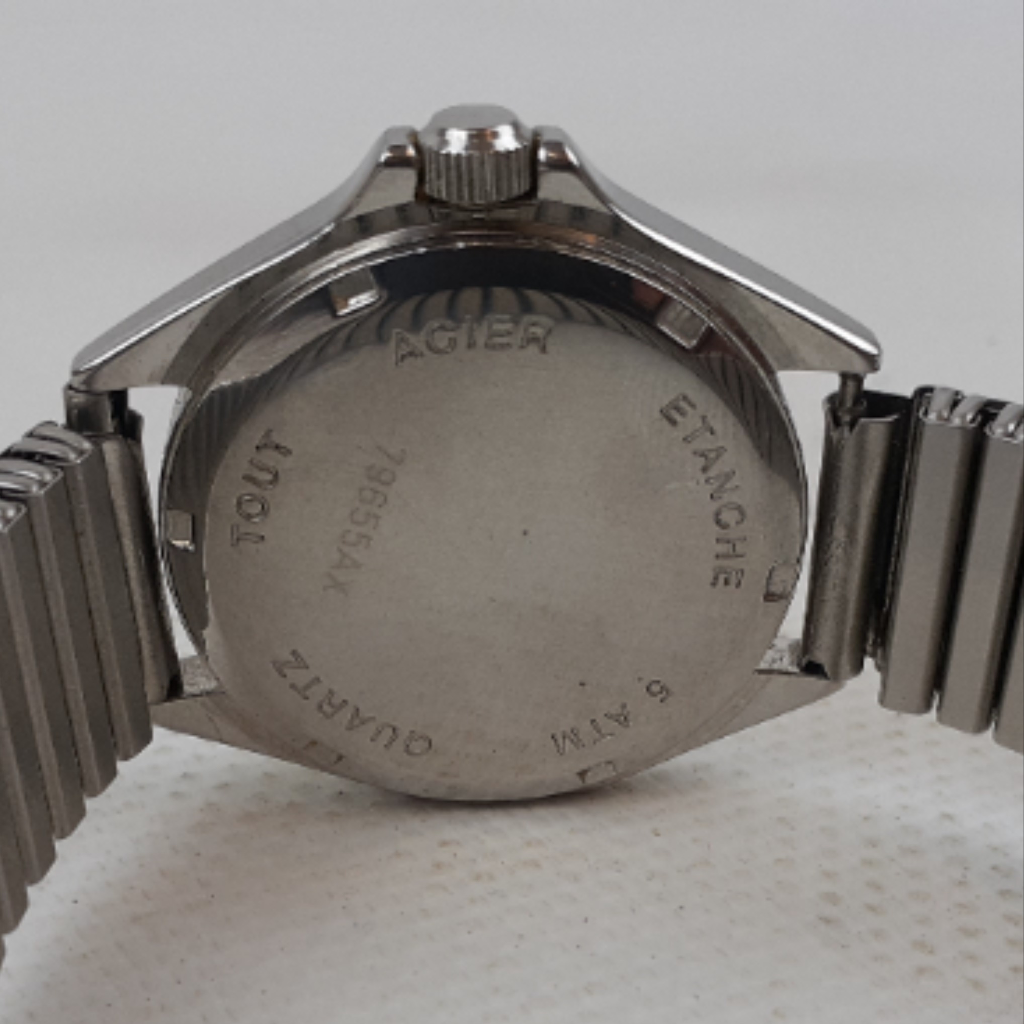 Voir photo 3 de Montre homme Jean Delatour Quartz Montre homme Jean Delatour Quartz Bon état reconditionné photo 3