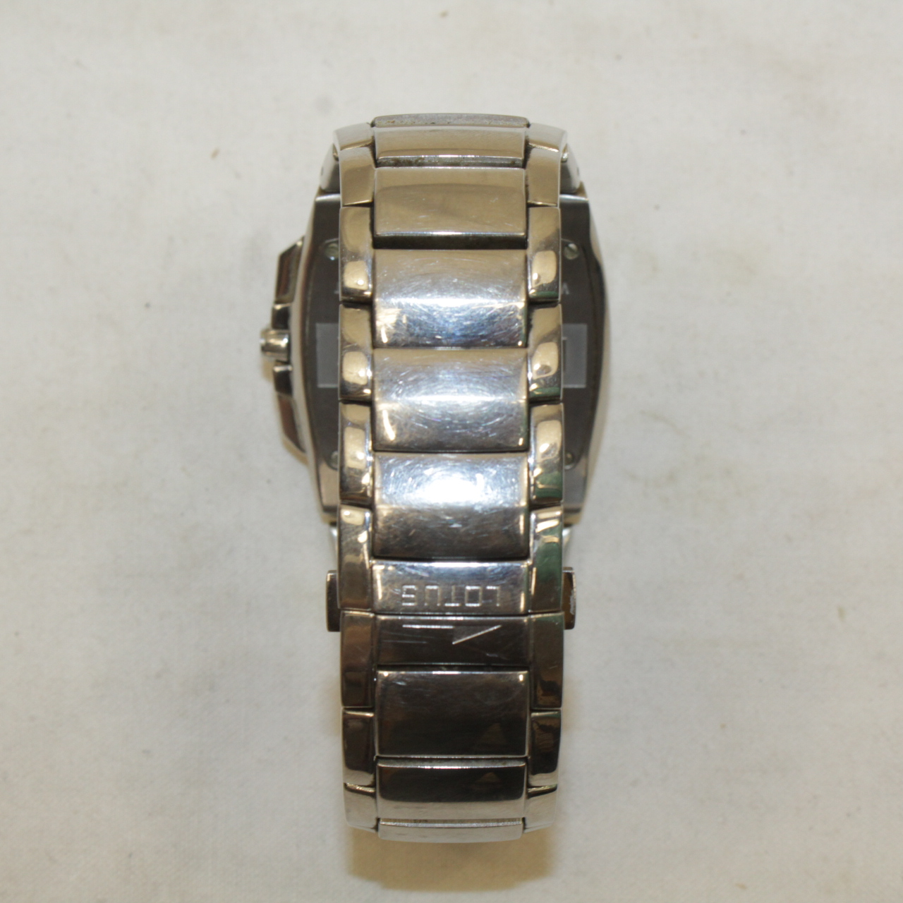 Voir photo 2 de Montre pour homme - Lotus Montre pour homme - Lotus Bon état reconditionné photo 2