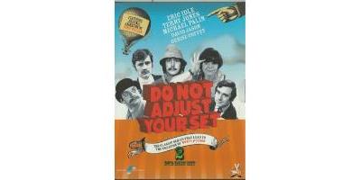 Acheter MONTY PYTHON/DO NOT ADJUST YOUR SET/2 DVD/VN État correct - 10,43 € | Dero MONTY PYTHON/DO NOT ADJUST YOUR SET/2 DVD/VN État correct reconditionné disponible sur Fnac | Dero