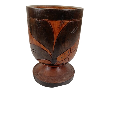 Acheter Mortier en bois exotique Bon état - 10,00 € Mortier en bois exotique Bon état reconditionné disponible sur Label Emmaüs