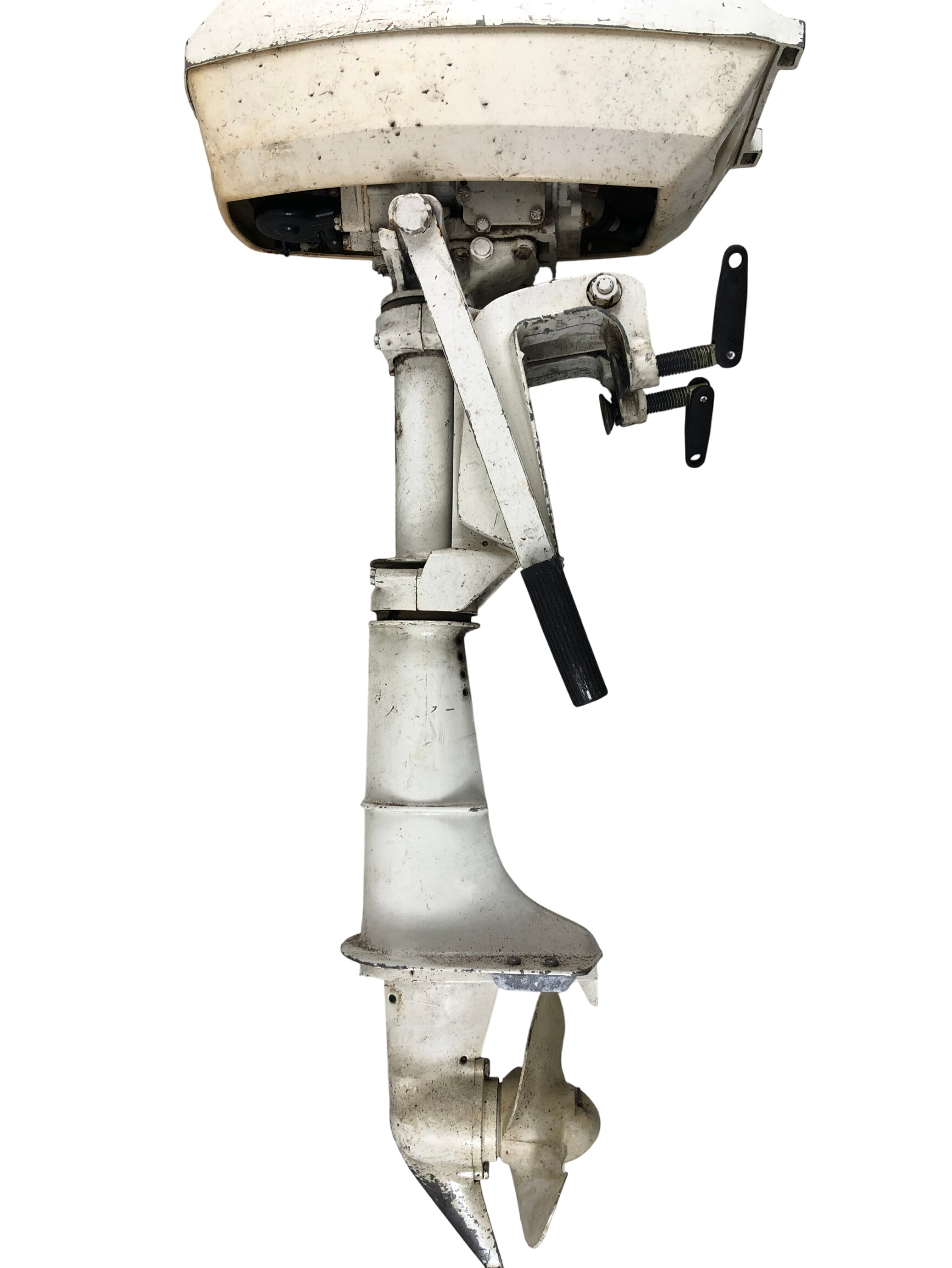 Acheter Moteur de bateau JOHNSON SEATHORSE État correct - 80,00 € Moteur de bateau JOHNSON SEATHORSE État correct reconditionné disponible sur Label Emmaüs