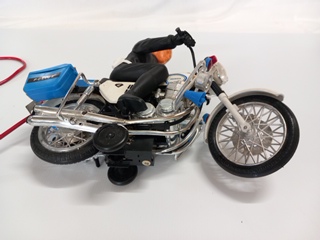 Voir photo 12 de Moto de Police Honda Filoguidé Joustra échelle 1.6 Moto de Police Honda Filoguidé Joustra échelle 1.6 Bon état reconditionné photo 12