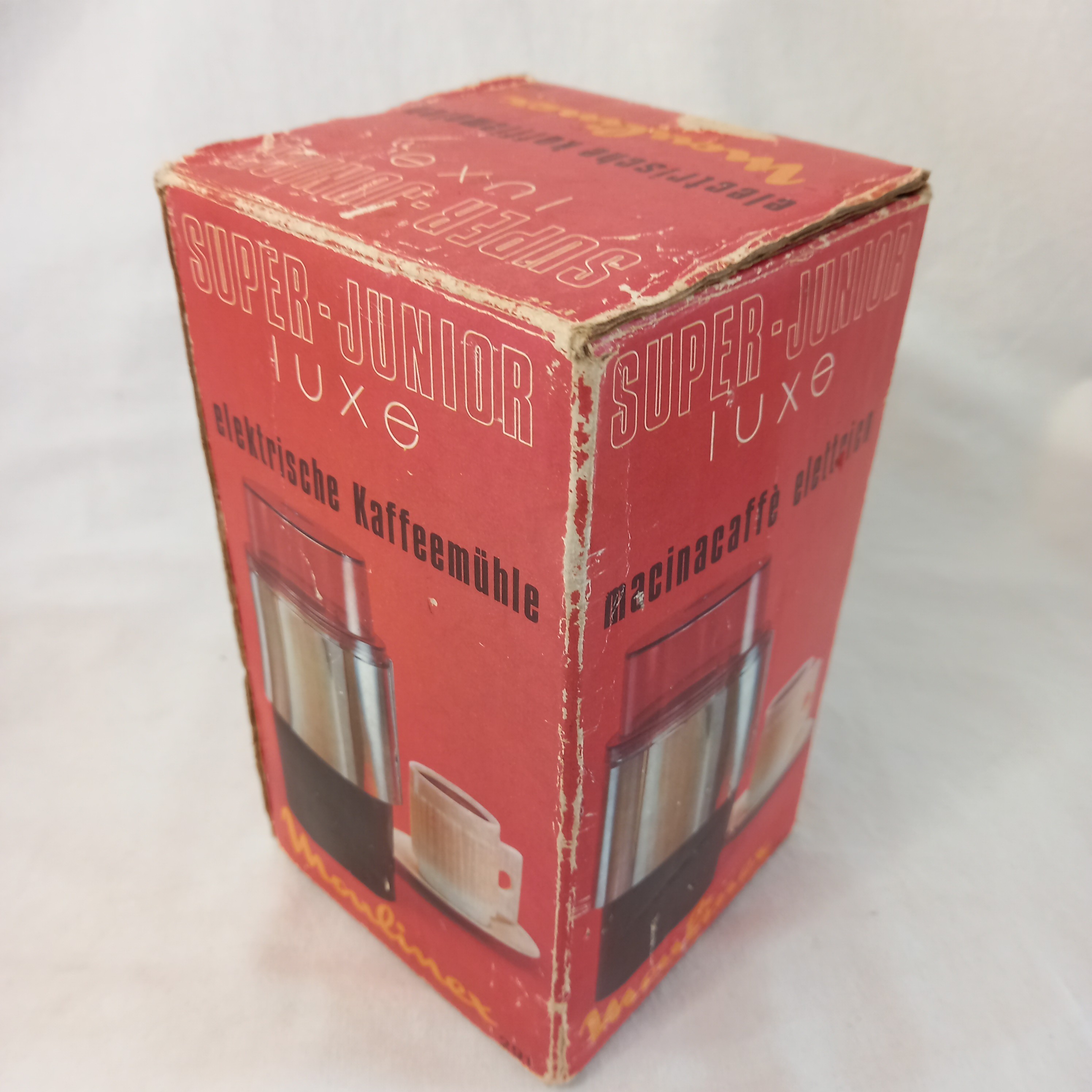 Voir photo 15 de Moulin à café électrique VINTAGE noir et chromé, modèle "super junior luxe", de marque Moulinex (années 1970) Moulin à café électrique VINTAGE noir et chromé, modèle "super junior luxe", de marque Moulinex (années 1970) Bon état reconditionné photo 15