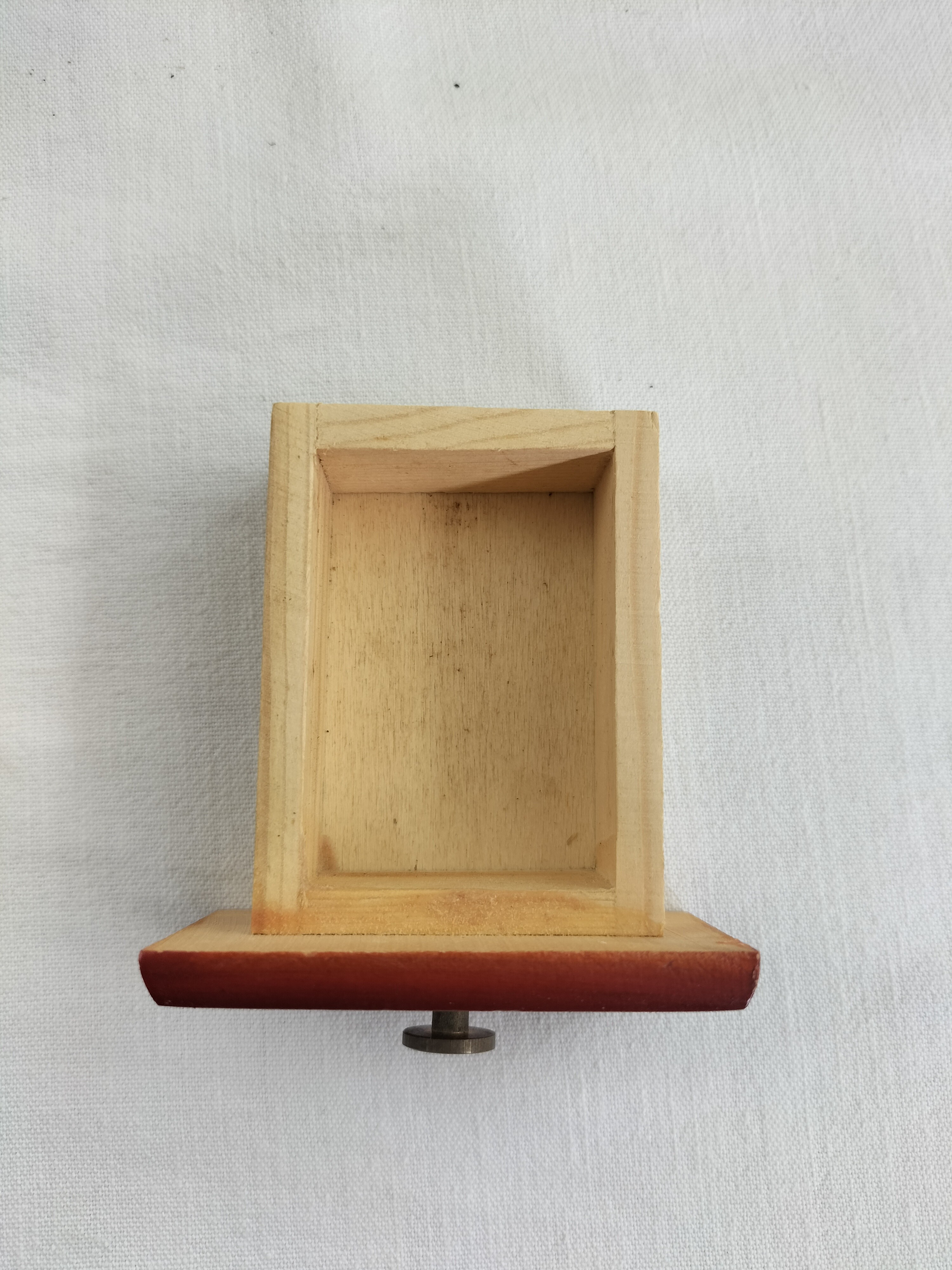 Voir photo 6 de Moulin à café manuel vintage en bois et métal cuivré – Objet déco rétro Moulin à café manuel vintage en bois et métal cuivré – Objet déco rétro Bon état reconditionné photo 6