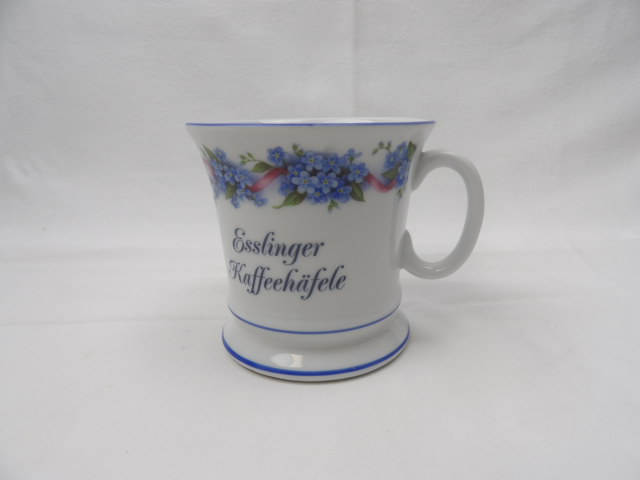 Acheter Mug Porcelaine Théo Ruhn Bavarois - 10,00 € Mug Porcelaine Théo Ruhn Bavarois reconditionné disponible sur Label Emmaüs