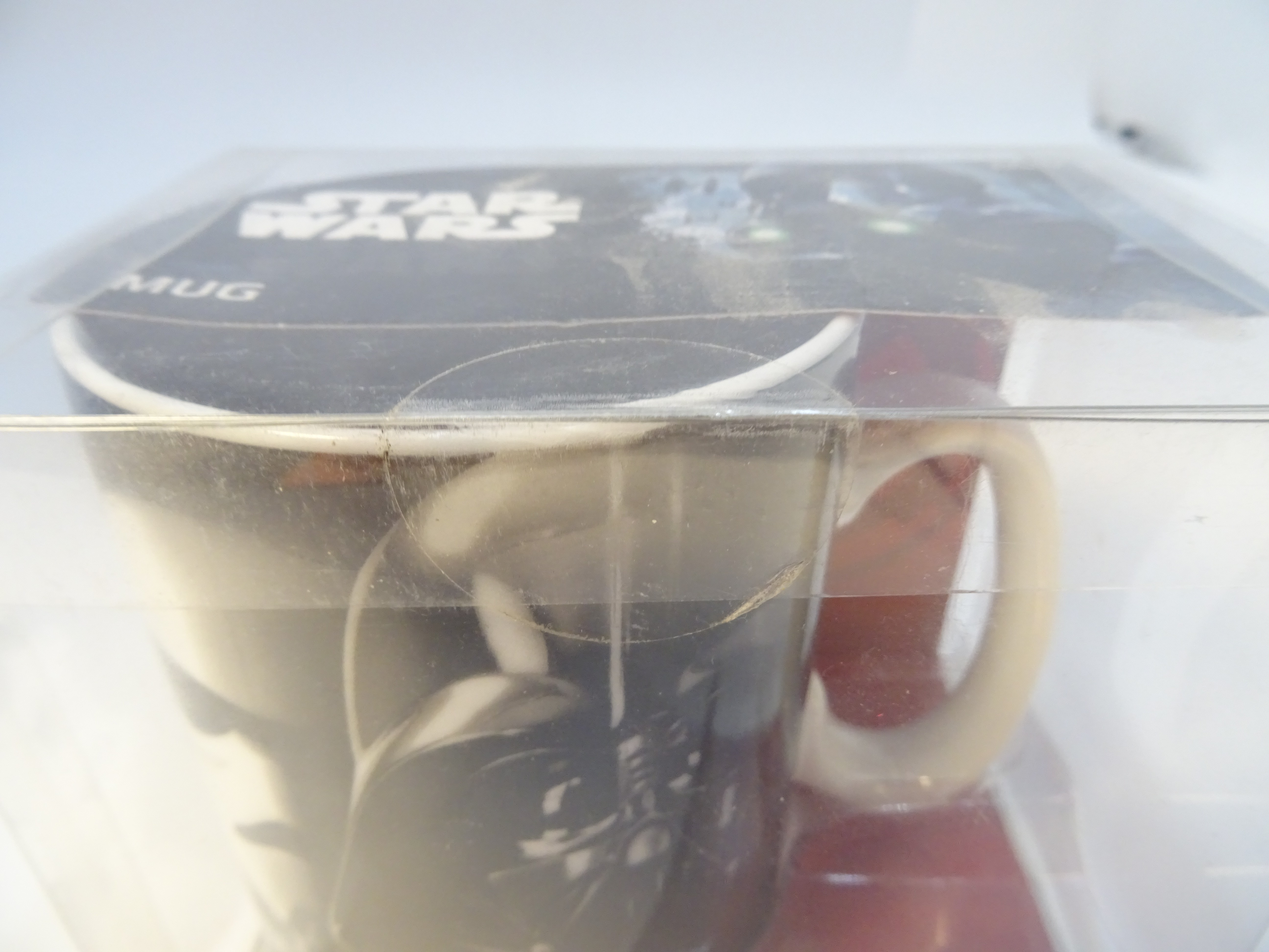 Voir photo 6 de Mug Star Wars 460 ml. Mug Star Wars 460 ml. Parfait état reconditionné photo 6