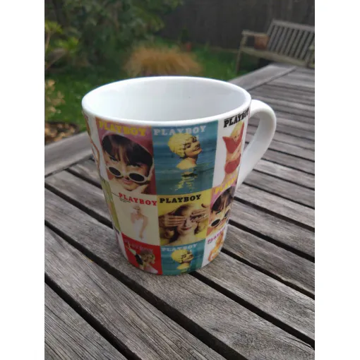 Mug ( Tasse). Playboy. 2012. occasion reconditionné disponible sur Rakuten