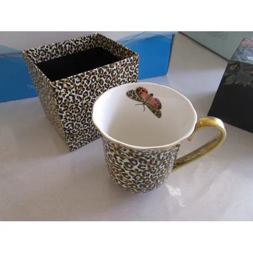 Mug occasion reconditionné disponible sur Rakuten