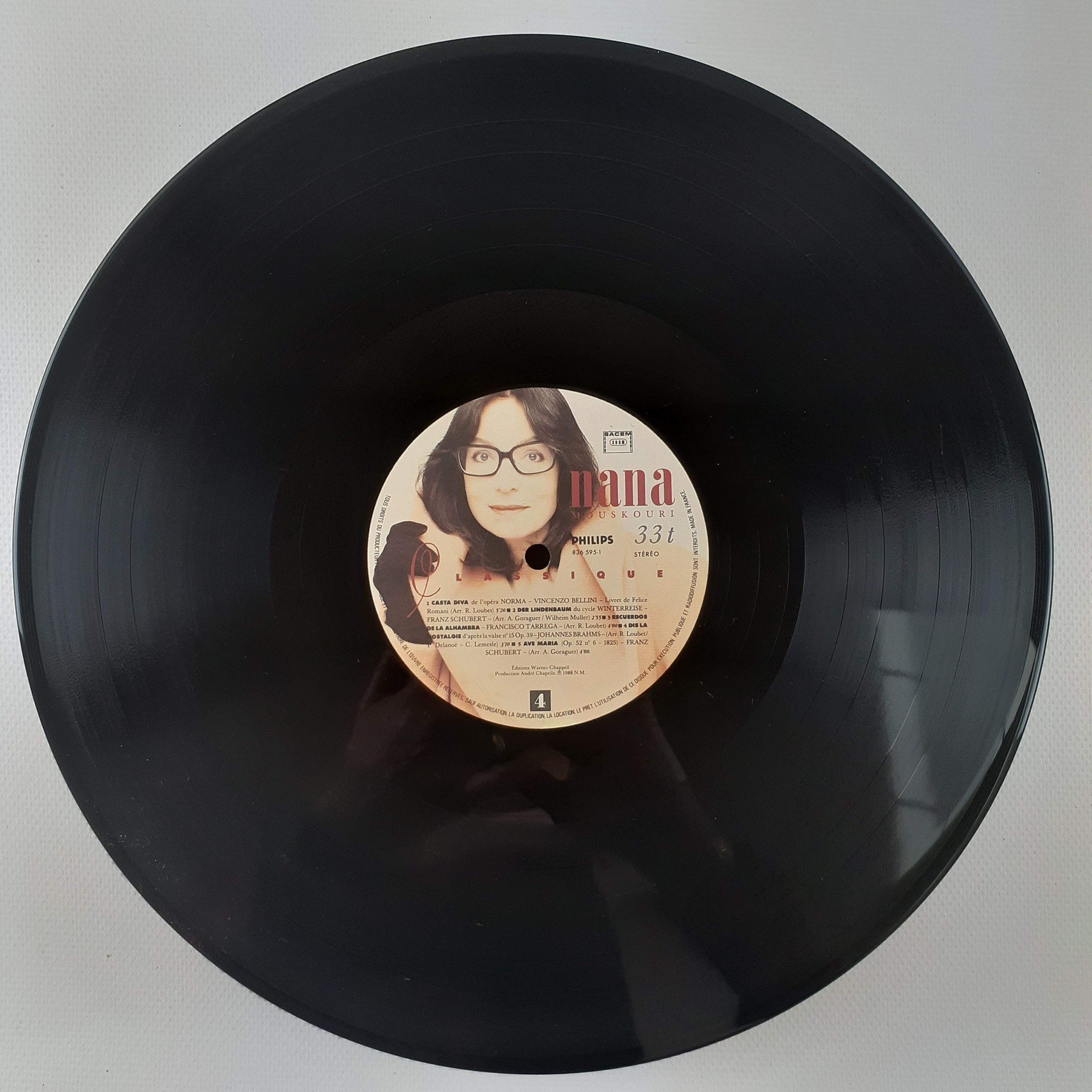 Voir photo 4 de Nana Mouskouri Les plus grands airs classiques 1988 Nana Mouskouri Les plus grands airs classiques 1988 Parfait état reconditionné photo 4