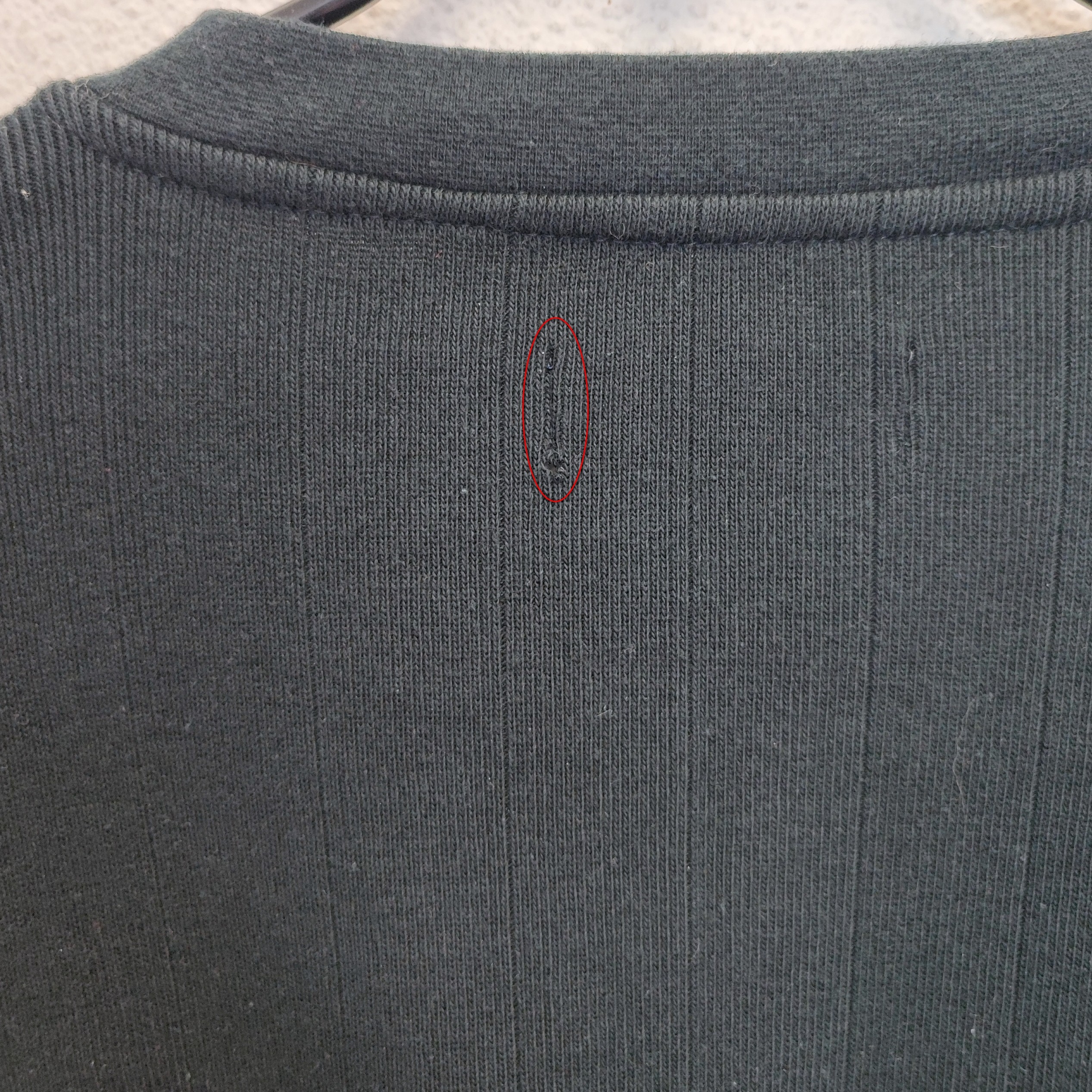 Voir photo 4 de NEW MAN - T-shirt noir - M - Homme NEW MAN - T-shirt noir - M - Homme Bon état reconditionné photo 4