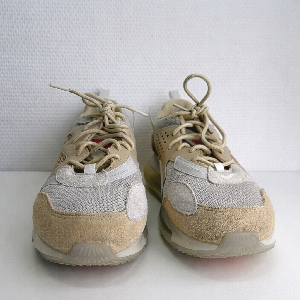 Voir photo 2 de Nike - Baskets - Daim et cuir Beige gris - Taille 42,5 Nike - Baskets - Daim et cuir Beige gris - Taille 42,5 Très bon état reconditionné photo 2
