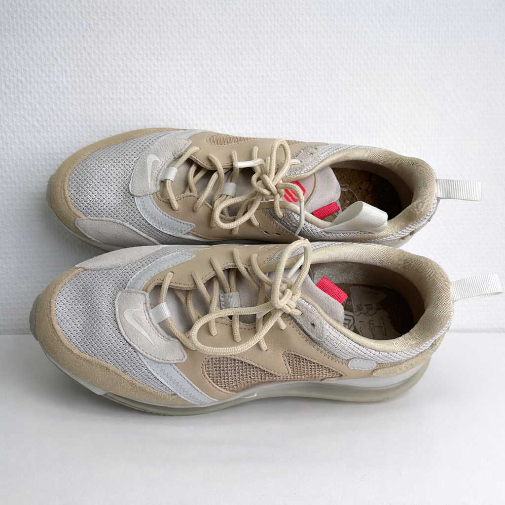 Voir photo 4 de Nike - Baskets - Daim et cuir Beige gris - Taille 42,5 Nike - Baskets - Daim et cuir Beige gris - Taille 42,5 Très bon état reconditionné photo 4
