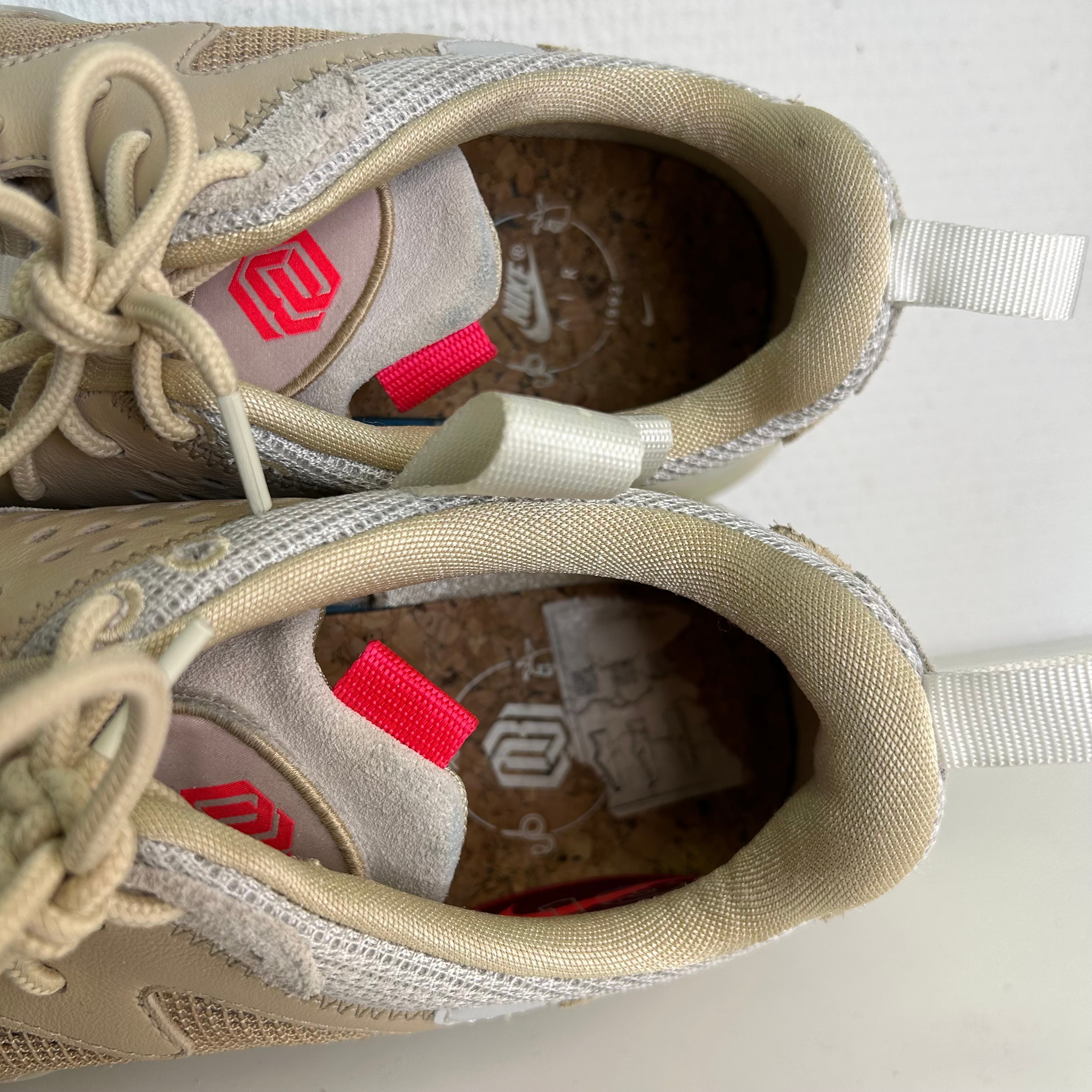 Voir photo 7 de Nike - Baskets - Daim et cuir Beige gris - Taille 42,5 Nike - Baskets - Daim et cuir Beige gris - Taille 42,5 Très bon état reconditionné photo 7