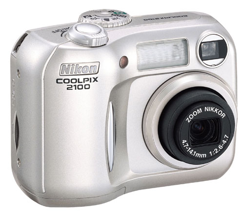 Nikon CoolPix 2100 État correct - 69,95 € Nikon CoolPix 2100 État correct Nikon reconditionné disponible sur Fnac